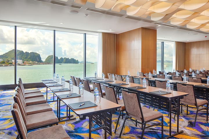 Meeting room at Wyndham Legend Halong Hotel in Halong, Other than US/Canada