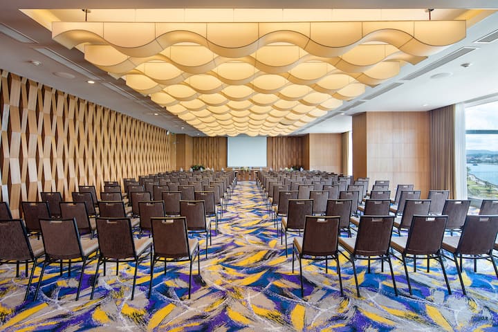 Meeting room at Wyndham Legend Halong Hotel in Halong, Other than US/Canada