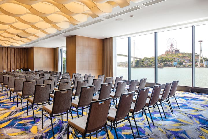 Meeting room at Wyndham Legend Halong Hotel in Halong, Other than US/Canada