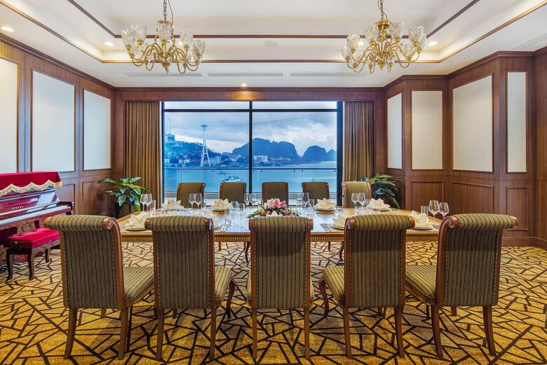 Wyndham Legend Halong Hotel restaurant in Halong, Other than US/Canada