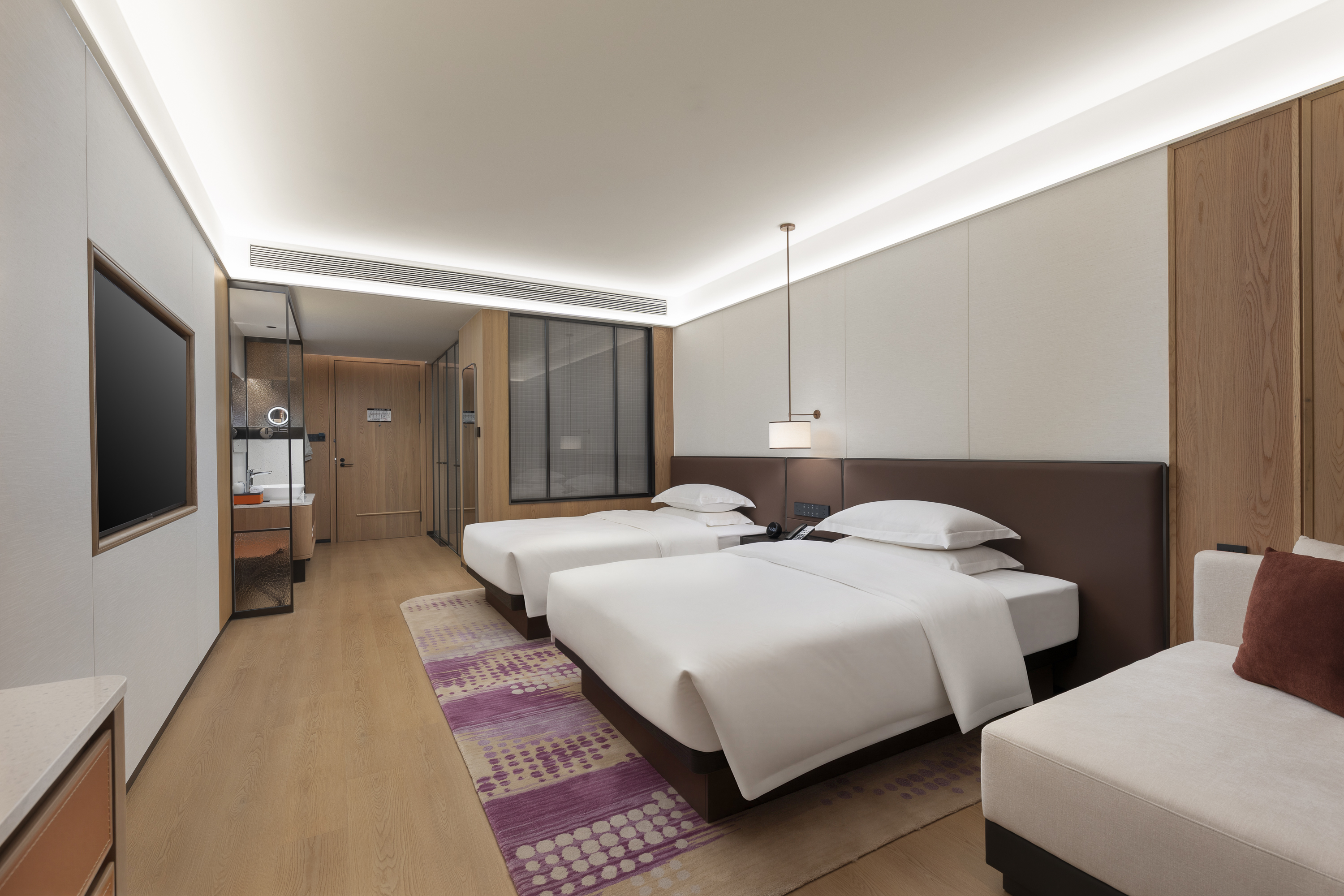 Guest room at the La Quinta by Wyndham Lishui Yunhe in Lishui, Other than US/Canada