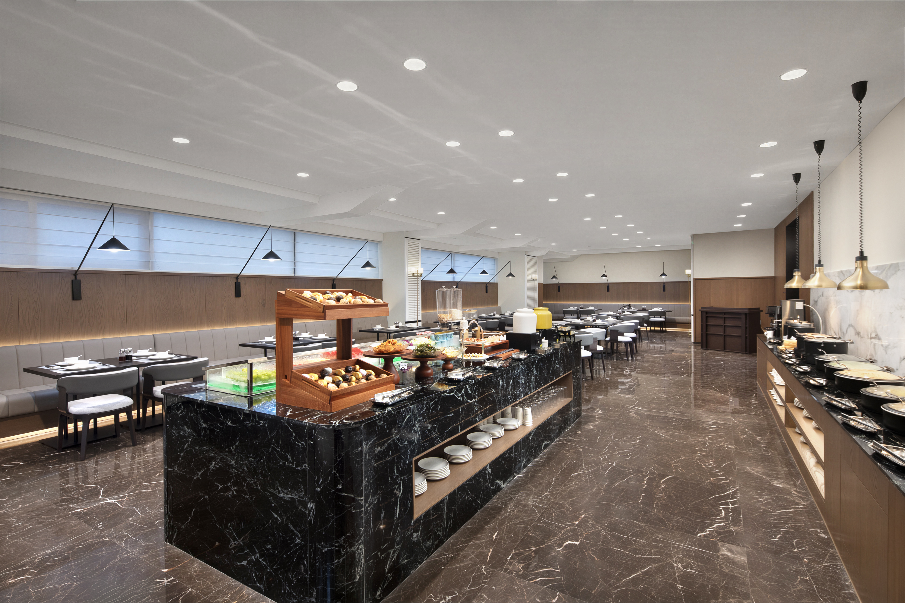 La Quinta by Wyndham Lishui Yunhe restaurant in Lishui, Other than US/Canada