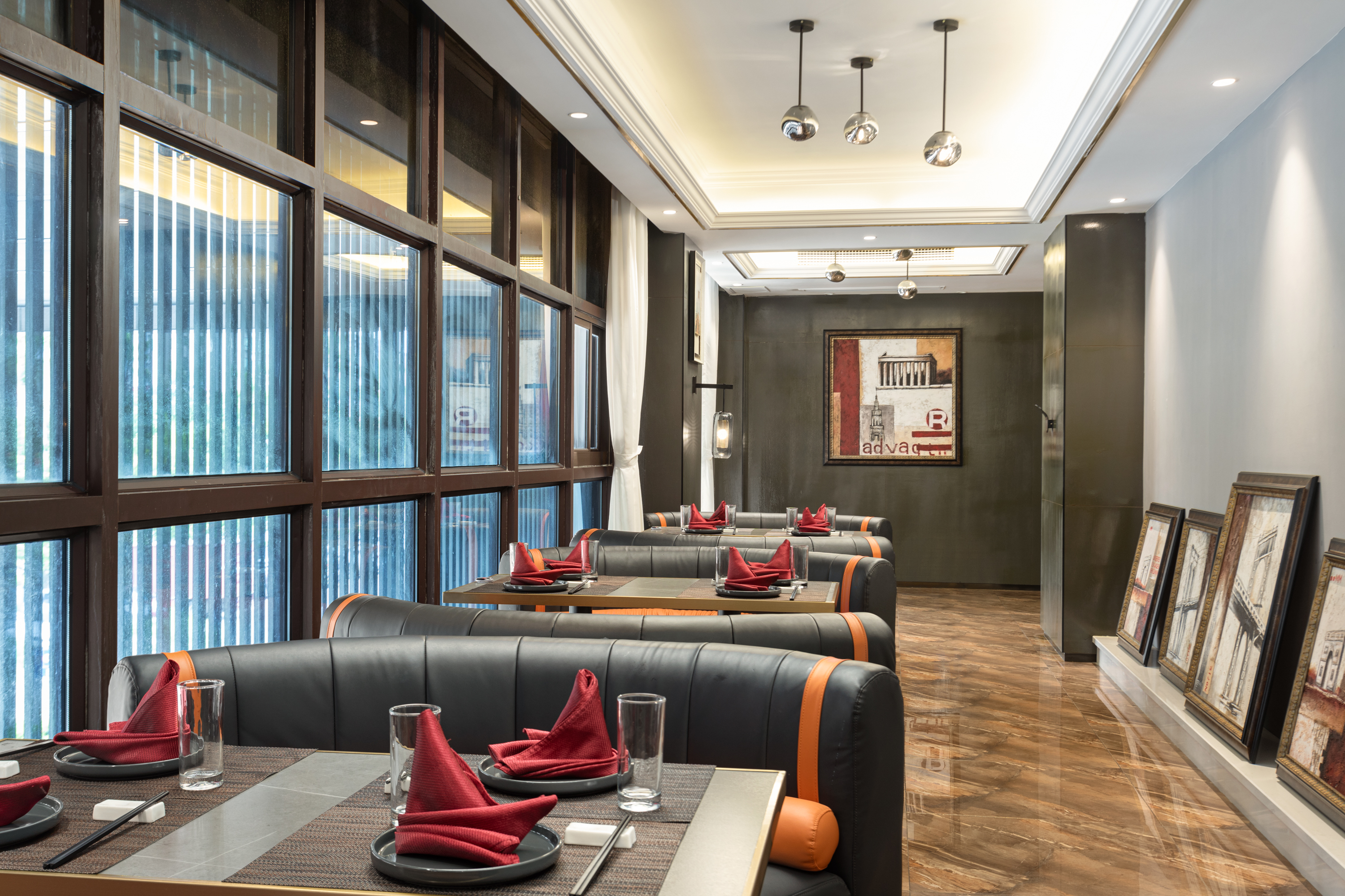 La Quinta by Wyndham Qionghai Yinhai restaurant breakfast area with seating in Qionghai, Other than US/Canada