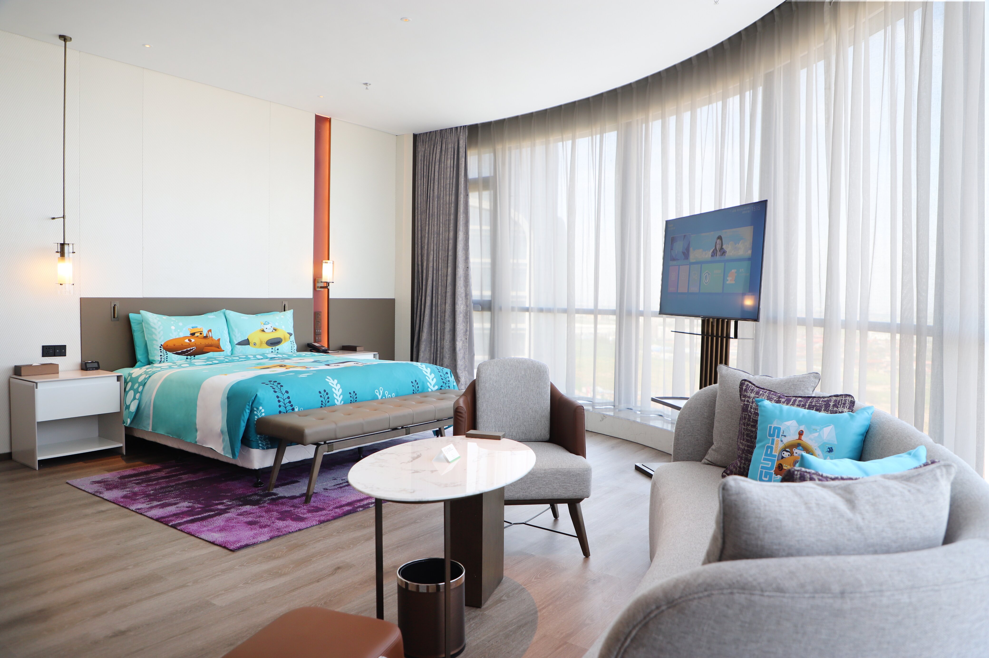 Guest room at the La Quinta by Wyndham Shanxi Xiaohe Xincheng in Taiyuan Shanxi, Other than US/Canada