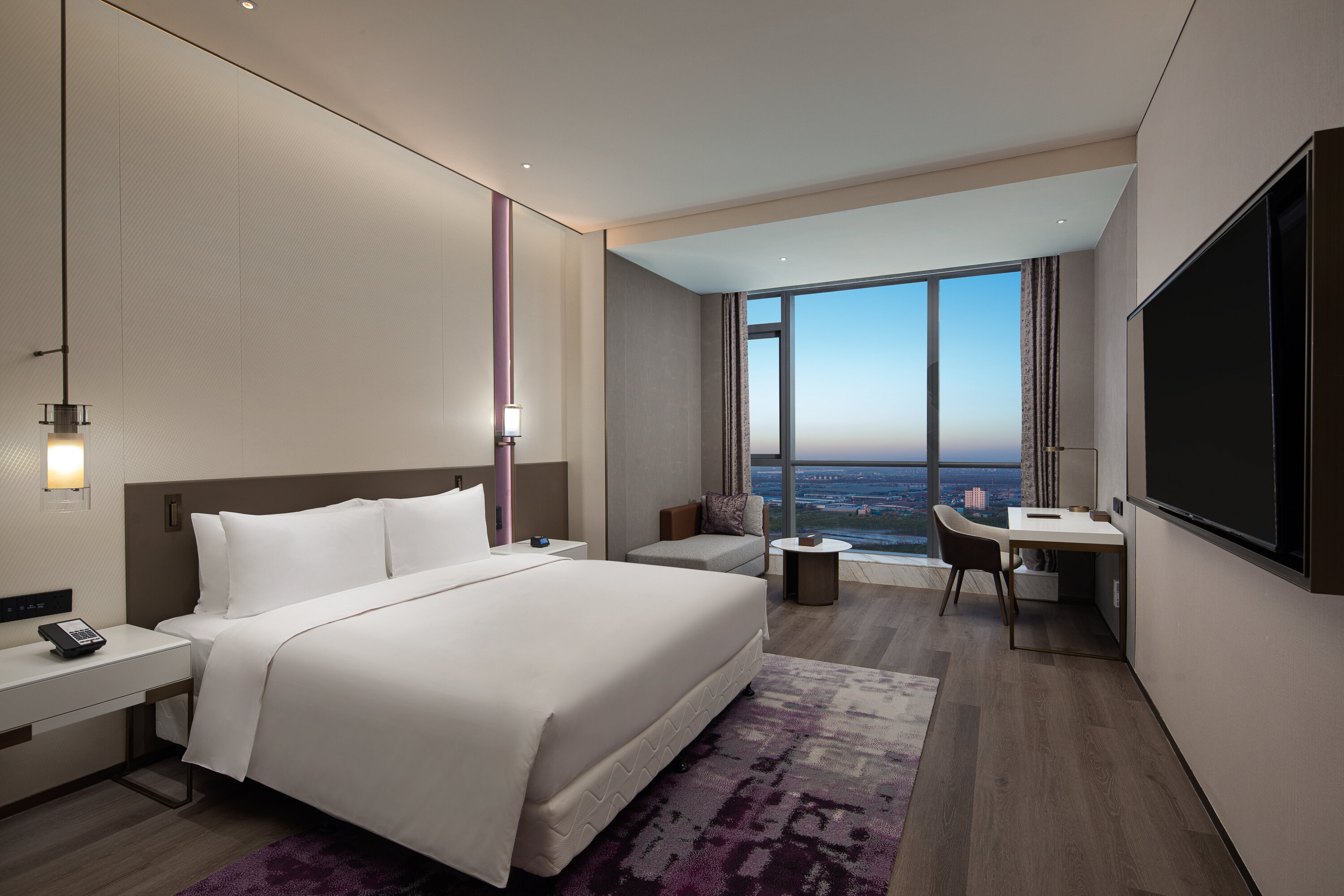 Guest room at the La Quinta by Wyndham Shanxi Xiaohe Xincheng in Taiyuan Shanxi, Other than US/Canada