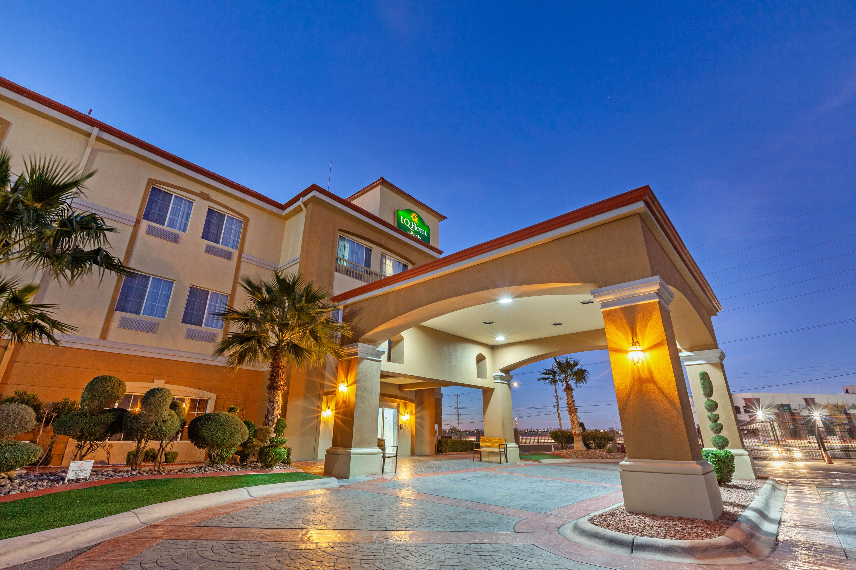 Quinta Wyndham Ciudad Juarez Near Consulate Juarez  Hotels