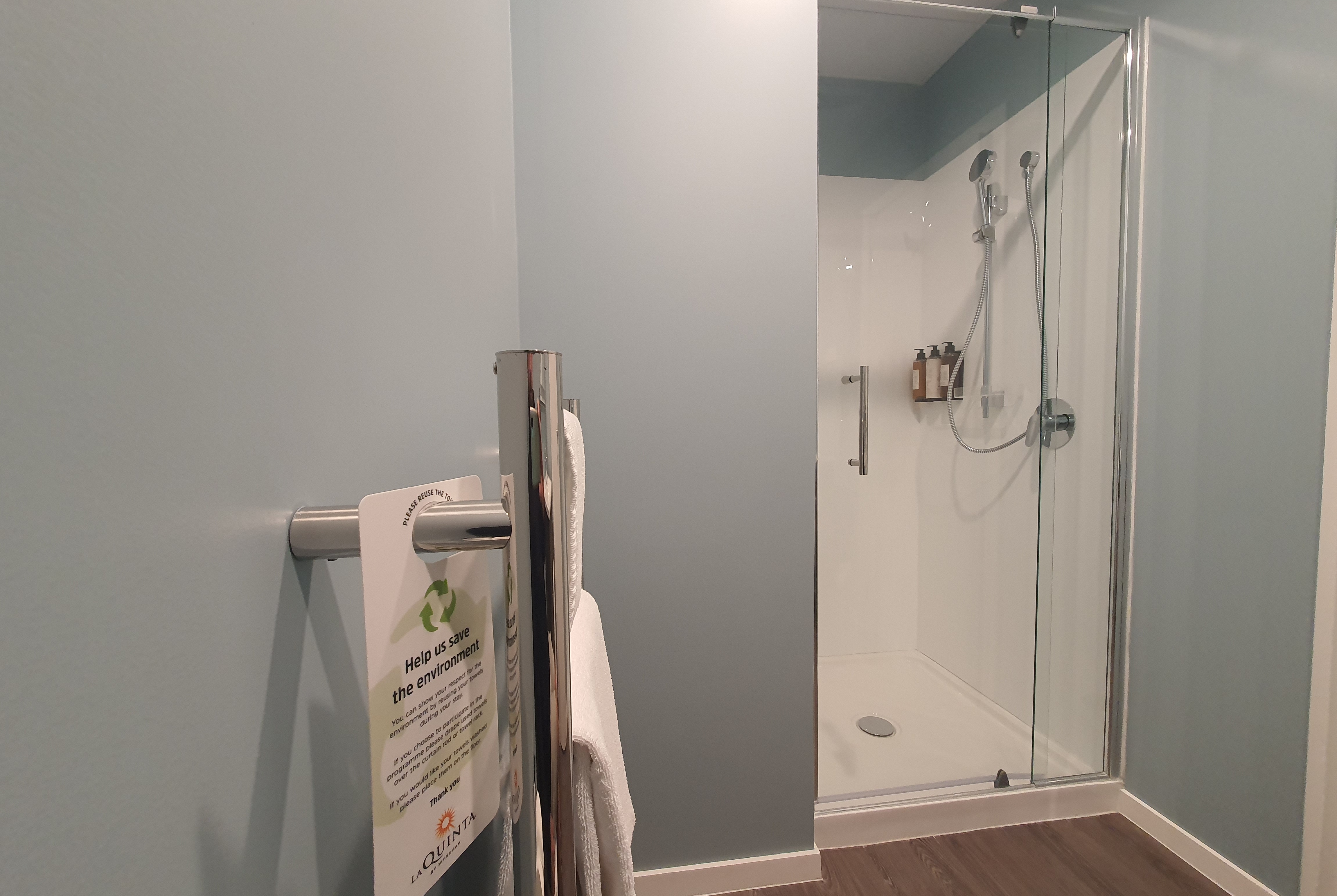 Guest room bath at the La Quinta by Wyndham Parnell Auckland in Auckland, Other than US/Canada