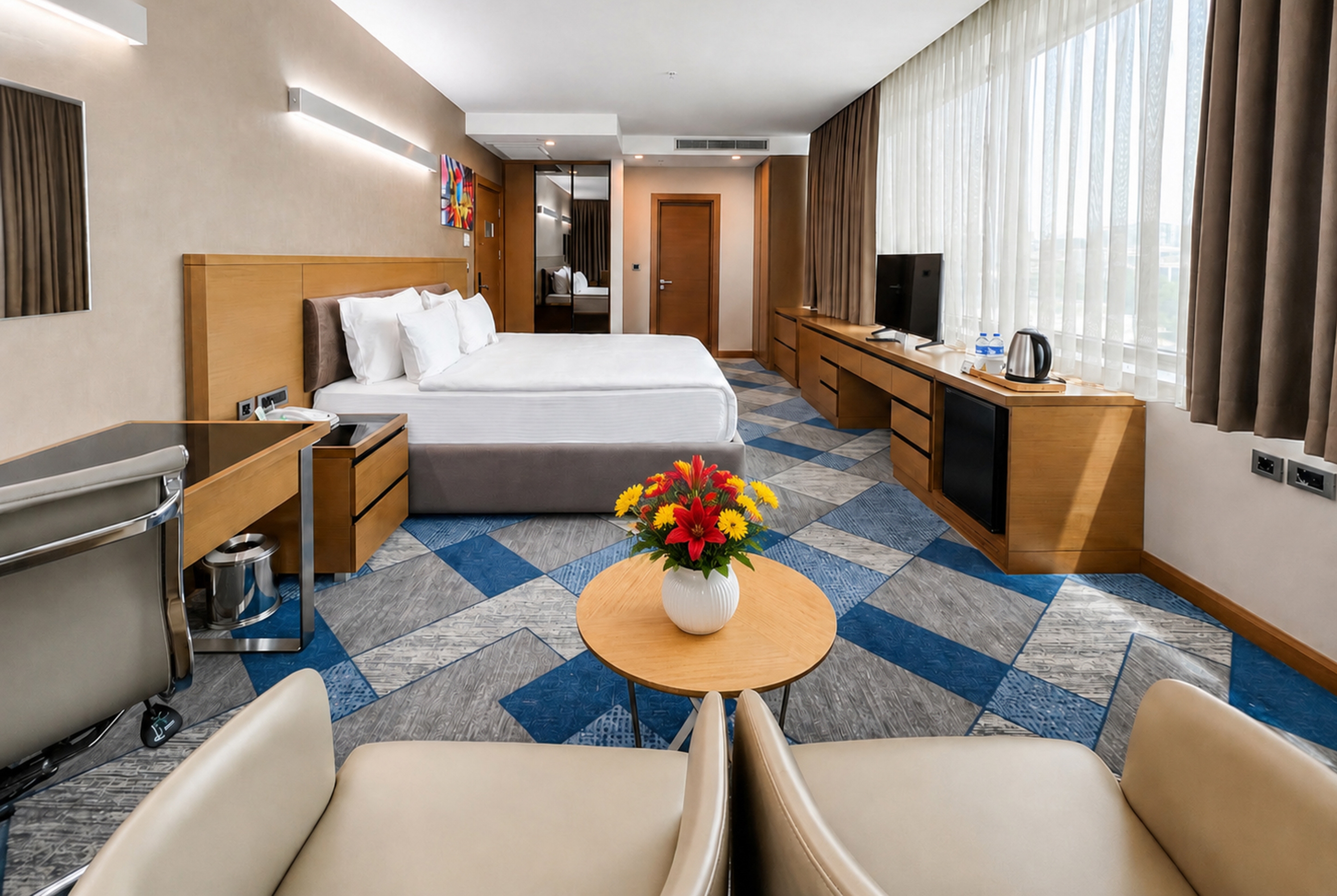 King bed guest room at the La Quinta by Wyndham Istanbul Gunesli in Istanbul, Other than US/Canada