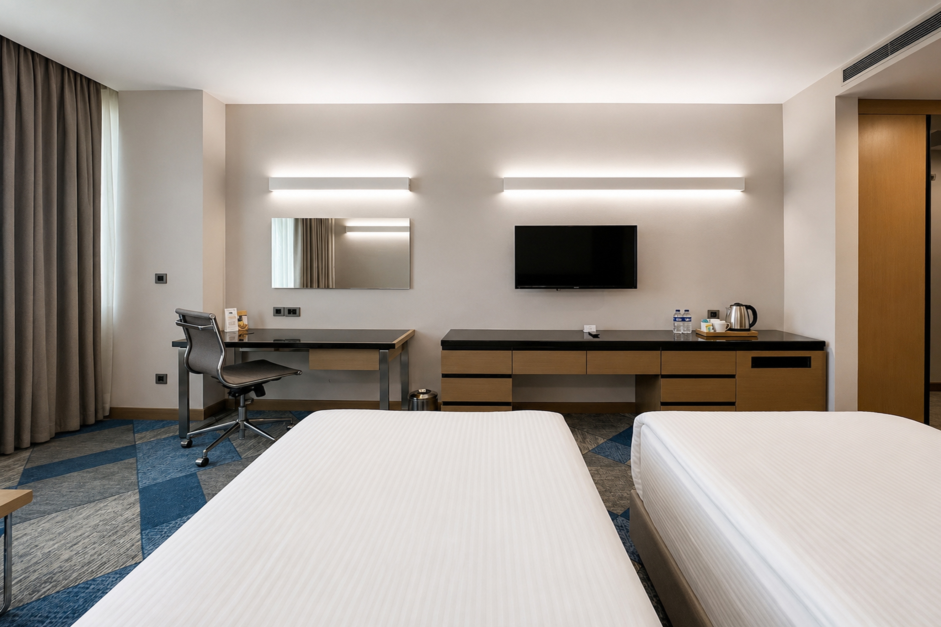 Guest room at the La Quinta by Wyndham Istanbul Gunesli in Istanbul, Other than US/Canada