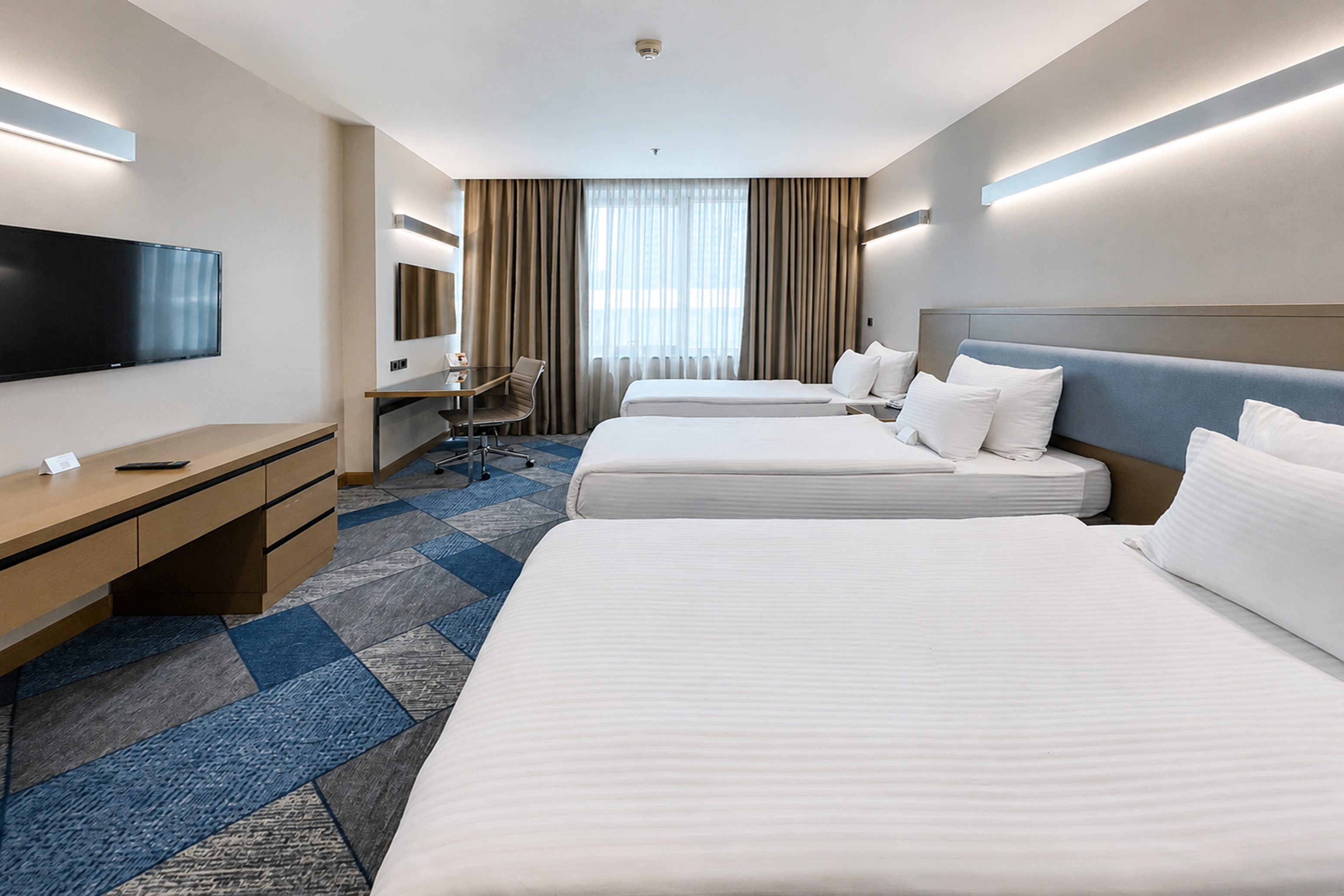 Guest room at the La Quinta by Wyndham Istanbul Gunesli in Istanbul, Other than US/Canada