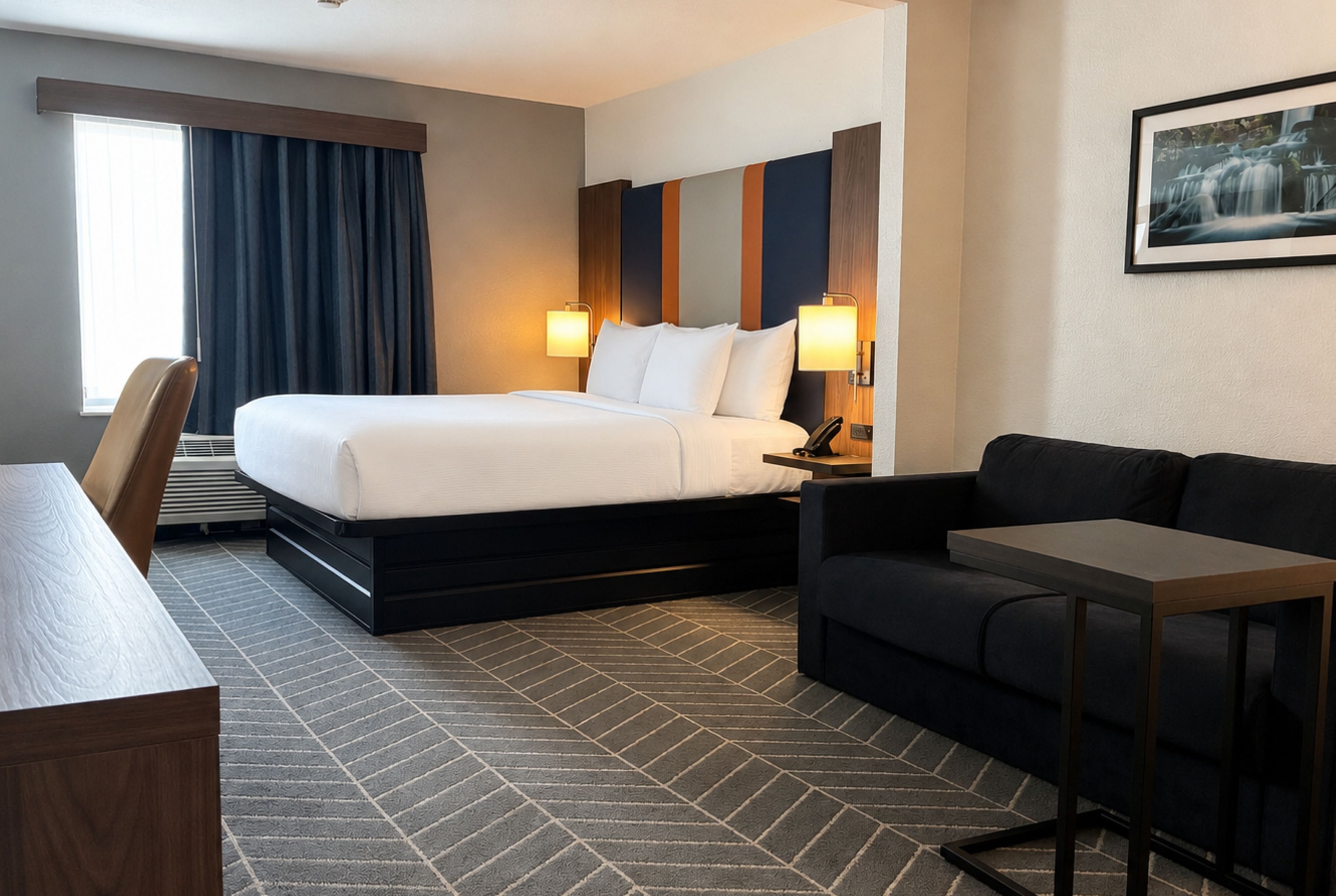 Guest room at the La Quinta Inn & Suites by Wyndham Auburn - University Area in Auburn, Alabama