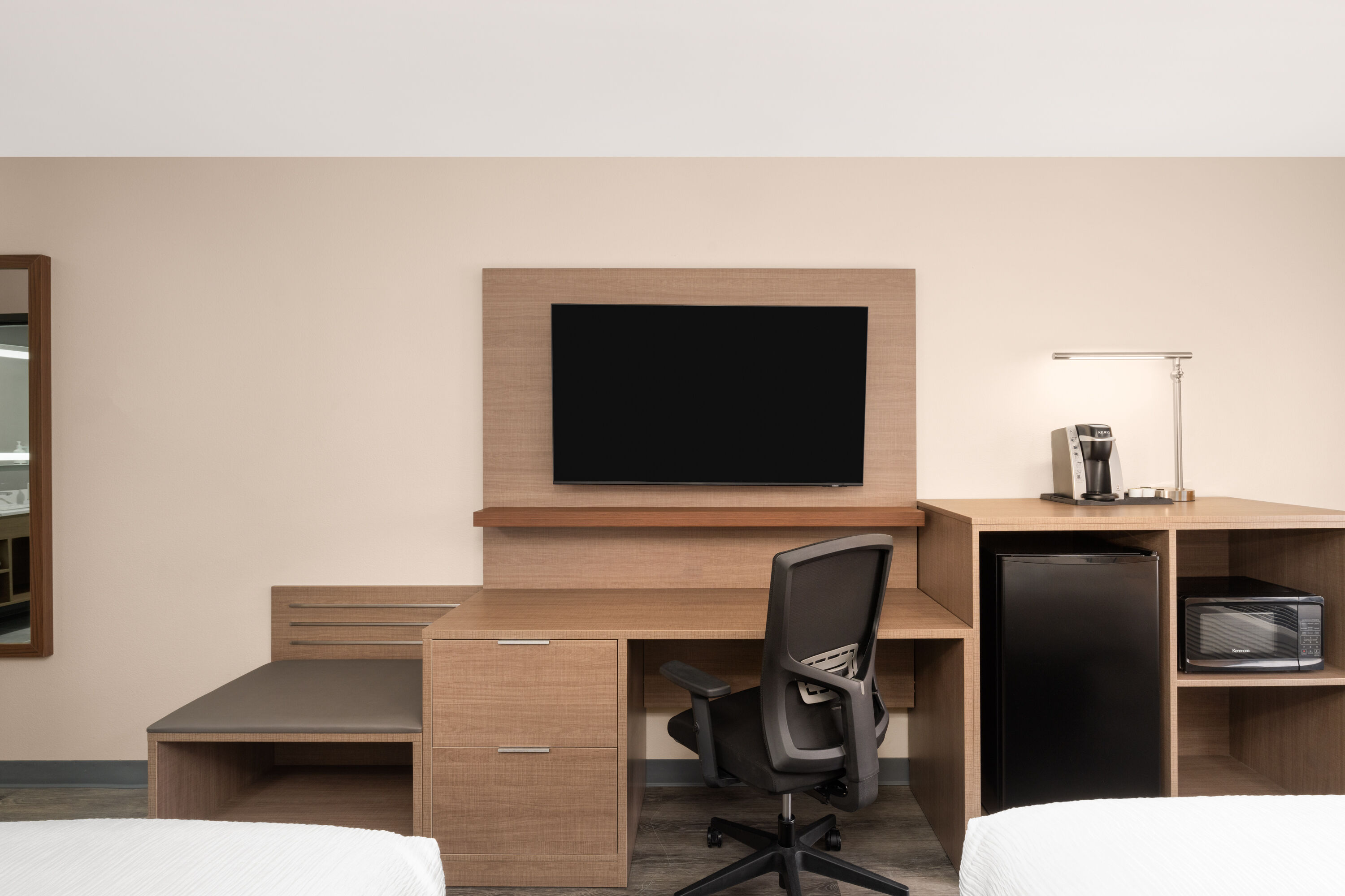 Guest room at the La Quinta Inn & Suites by Wyndham Bessemer in Bessemer, Alabama