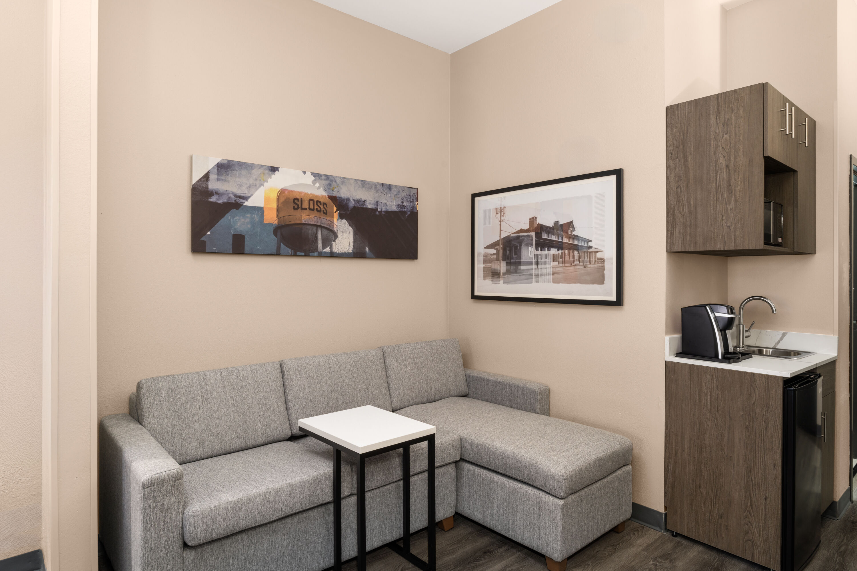 La Quinta Inn & Suites by Wyndham Bessemer suite in Bessemer, Alabama