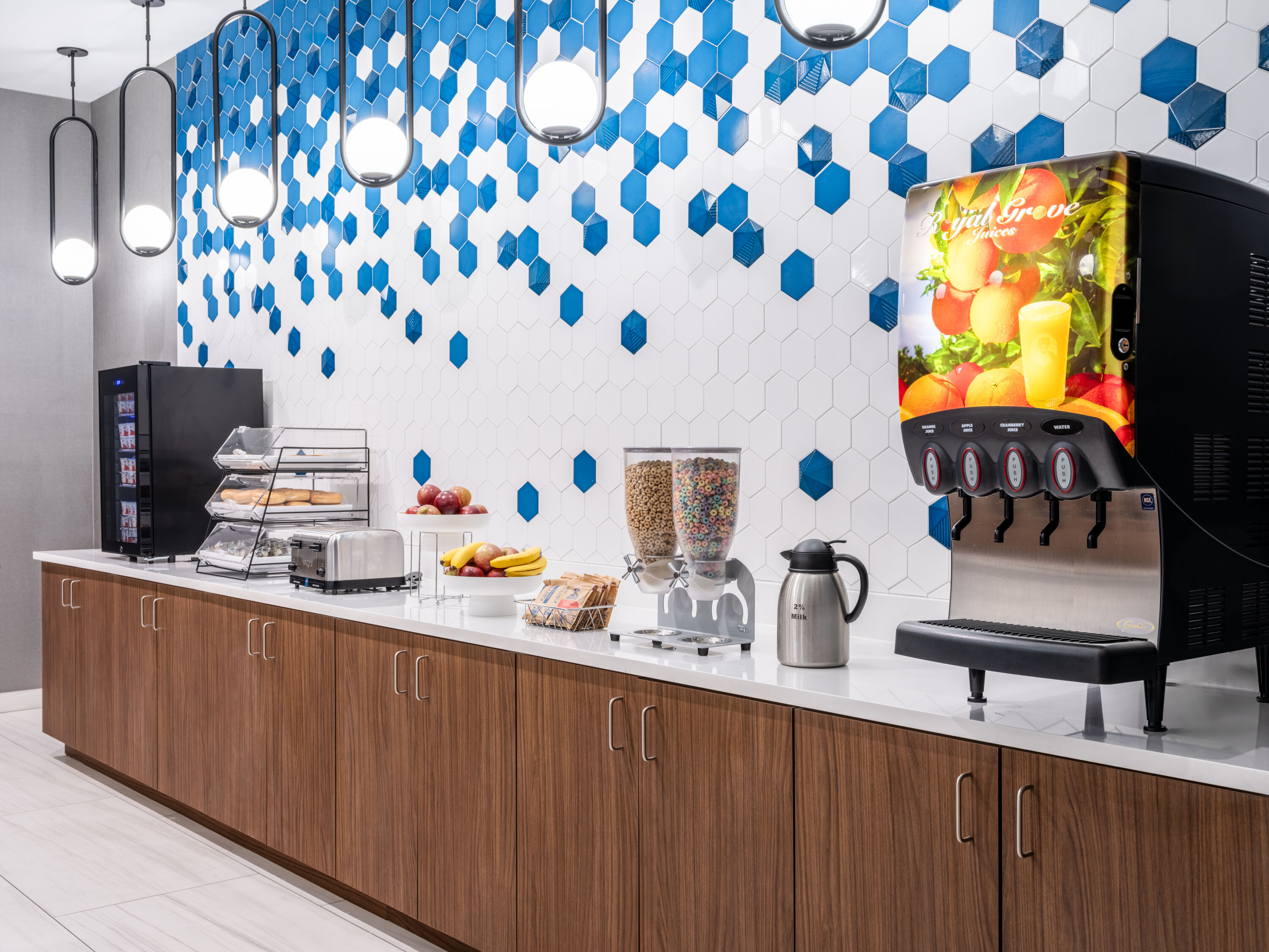 Free breakfast at La Quinta by Wyndham Chelsea Birmingham in Chelsea, Alabama