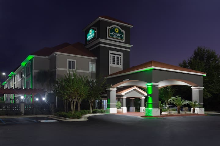 La Quinta Inn Suites By Wyndham Mobile Daphne Al Hotels La Quinta Inn Suites By Wyndham