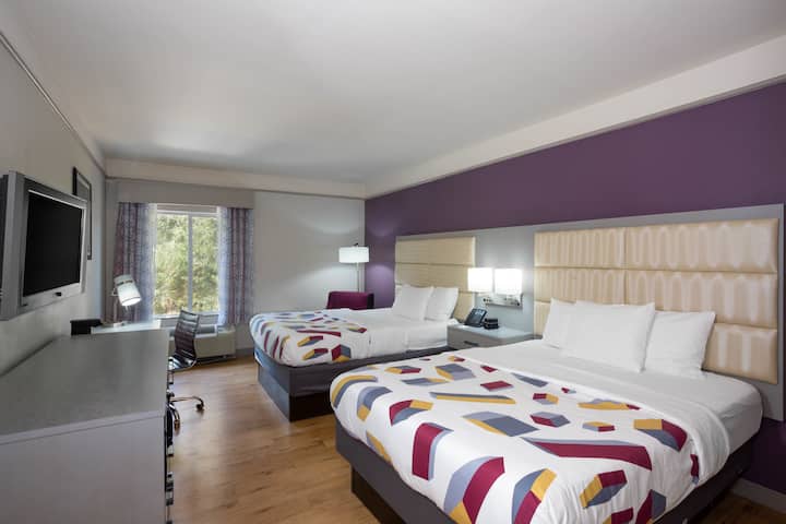La Quinta Inn Suites By Wyndham Mobile Daphne Al Hotels La Quinta Inn Suites By Wyndham