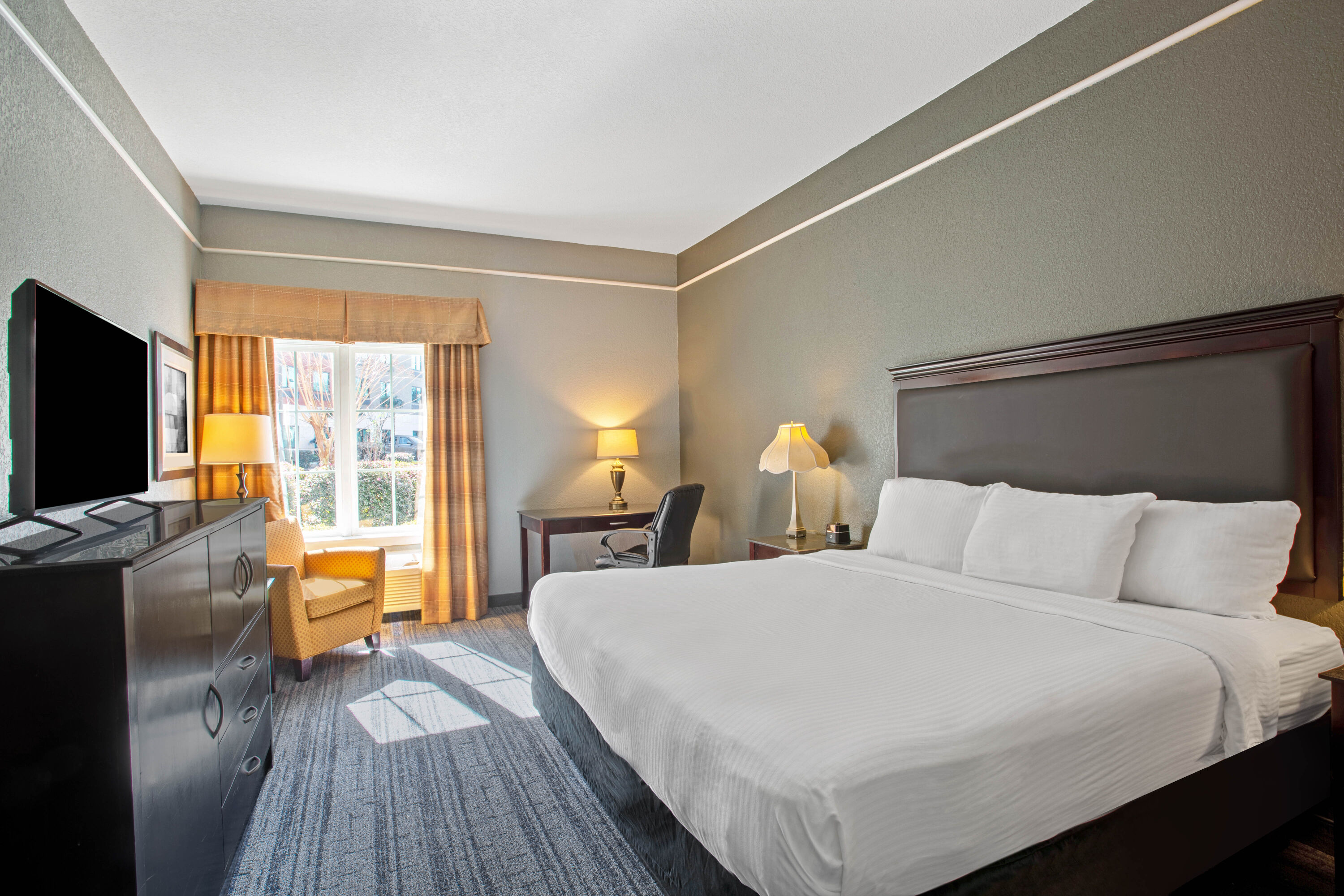 La Quinta Inn Amp Suites By Wyndham Mobile Tillman S