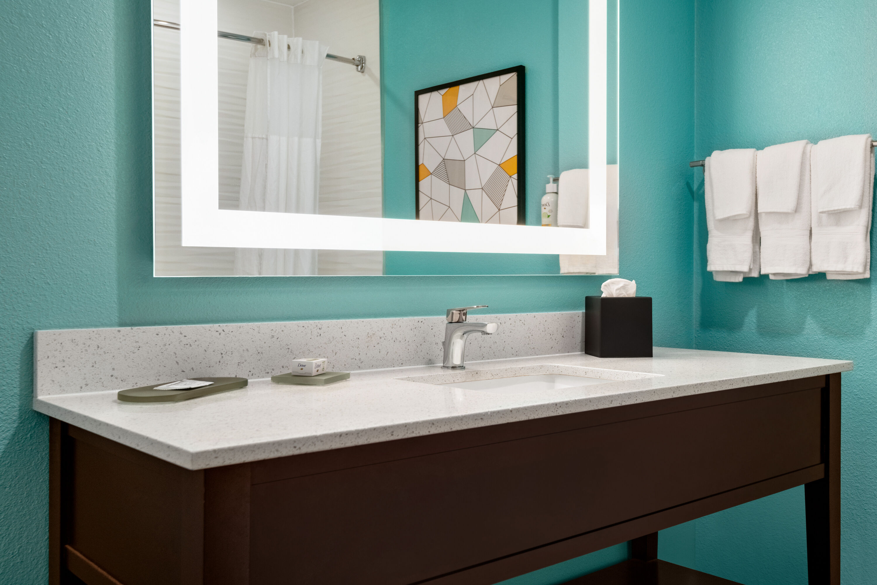 Guest room bath at the La Quinta Inn & Suites by Wyndham Montgomery in Montgomery, Alabama