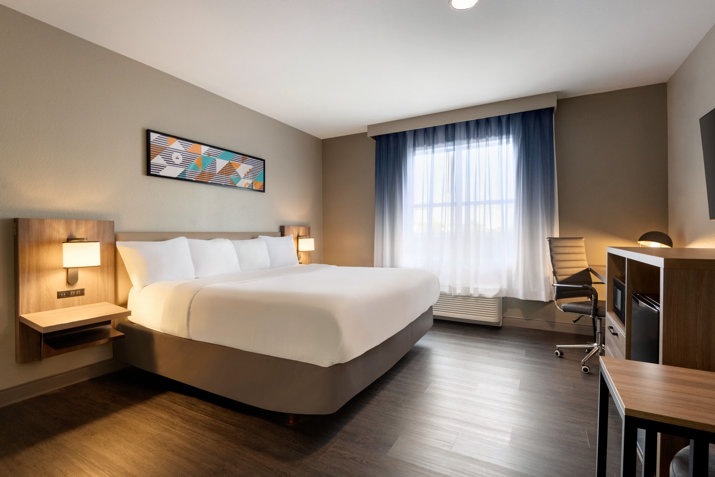 Guest room at the La Quinta Inn & Suites by Wyndham Montgomery in Montgomery, Alabama