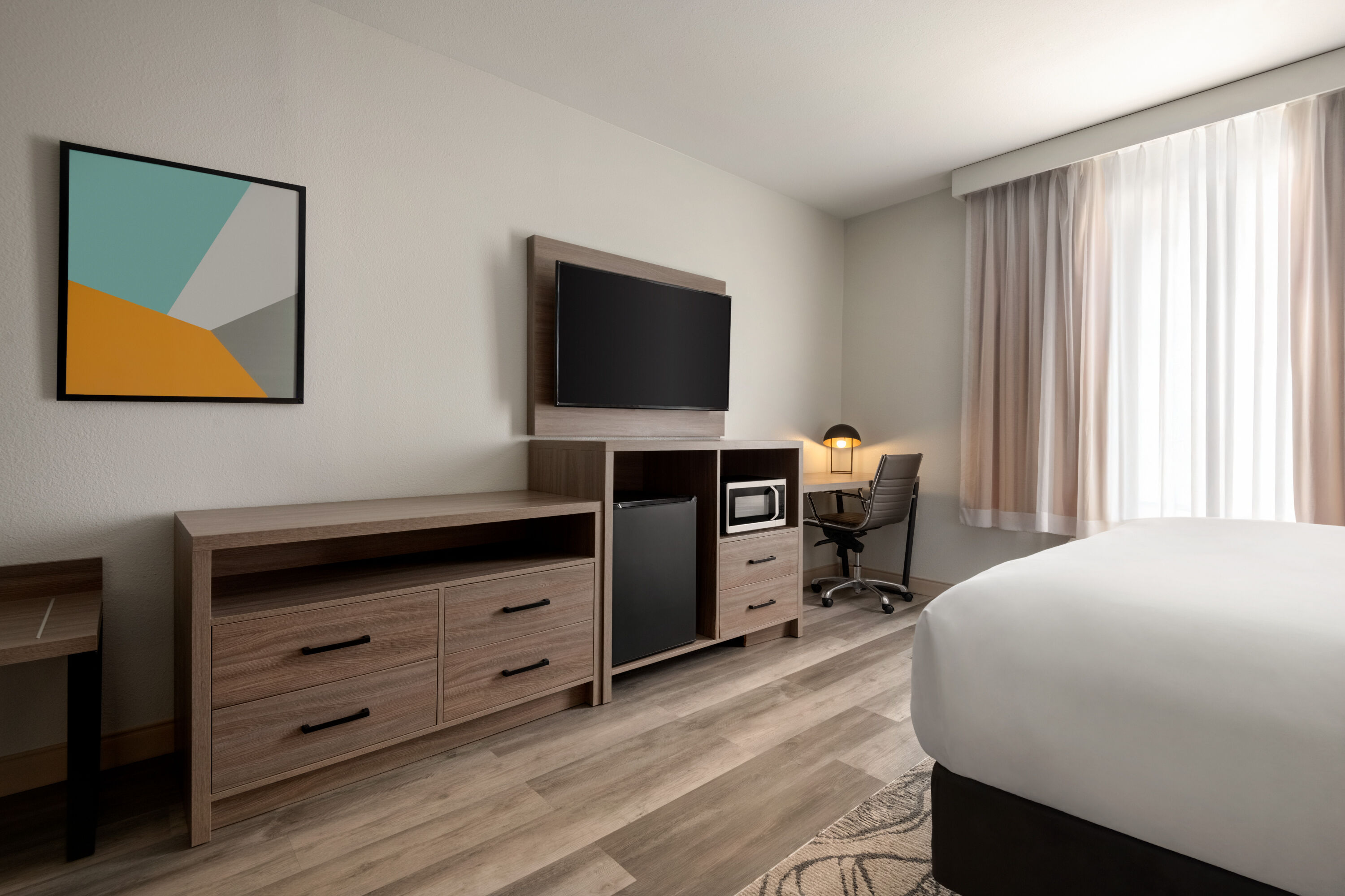 Guest room at the La Quinta Inn & Suites by Wyndham Montgomery in Montgomery, Alabama