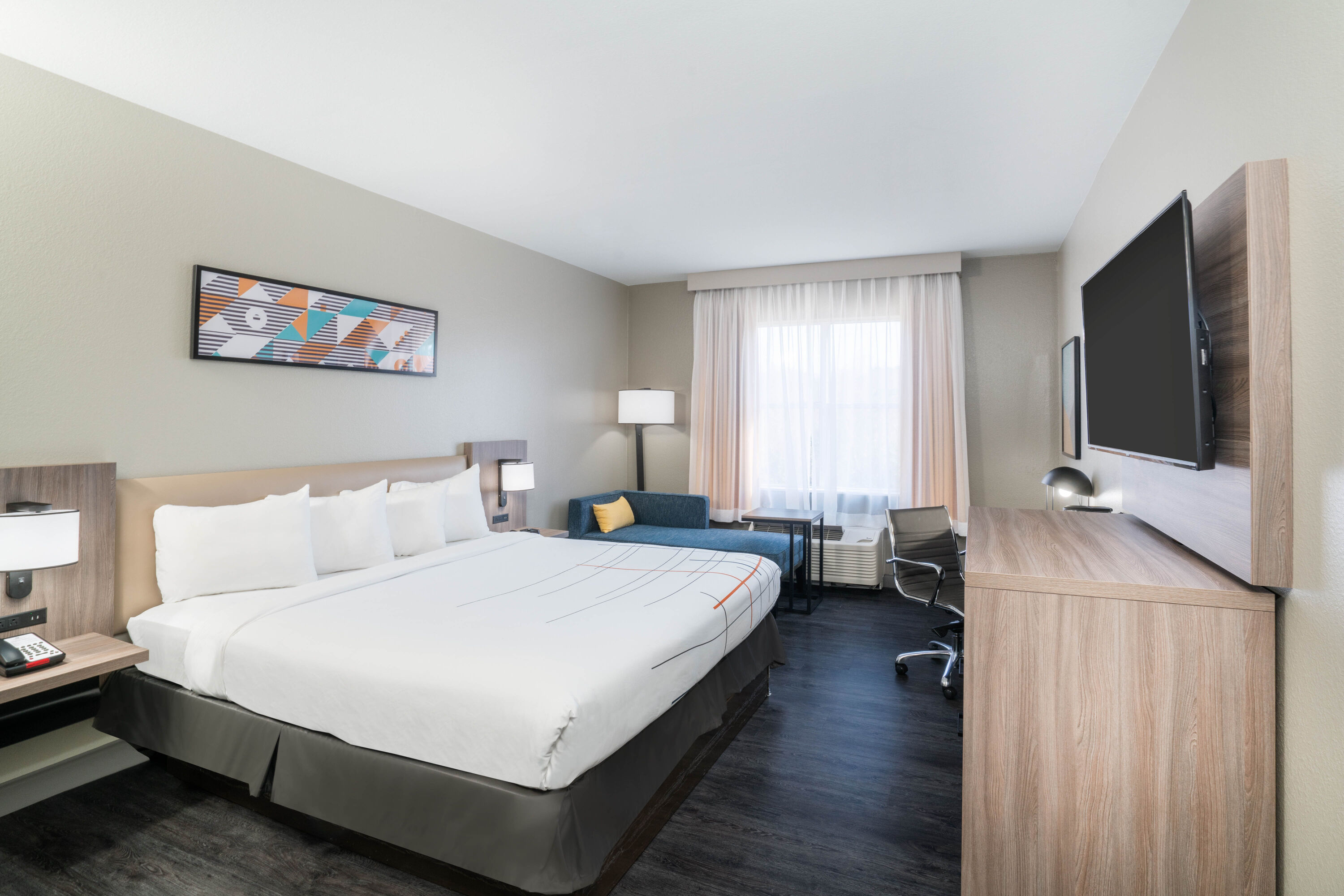 La Quinta Inn Amp Suites By Wyndham Montgomery Montgomery