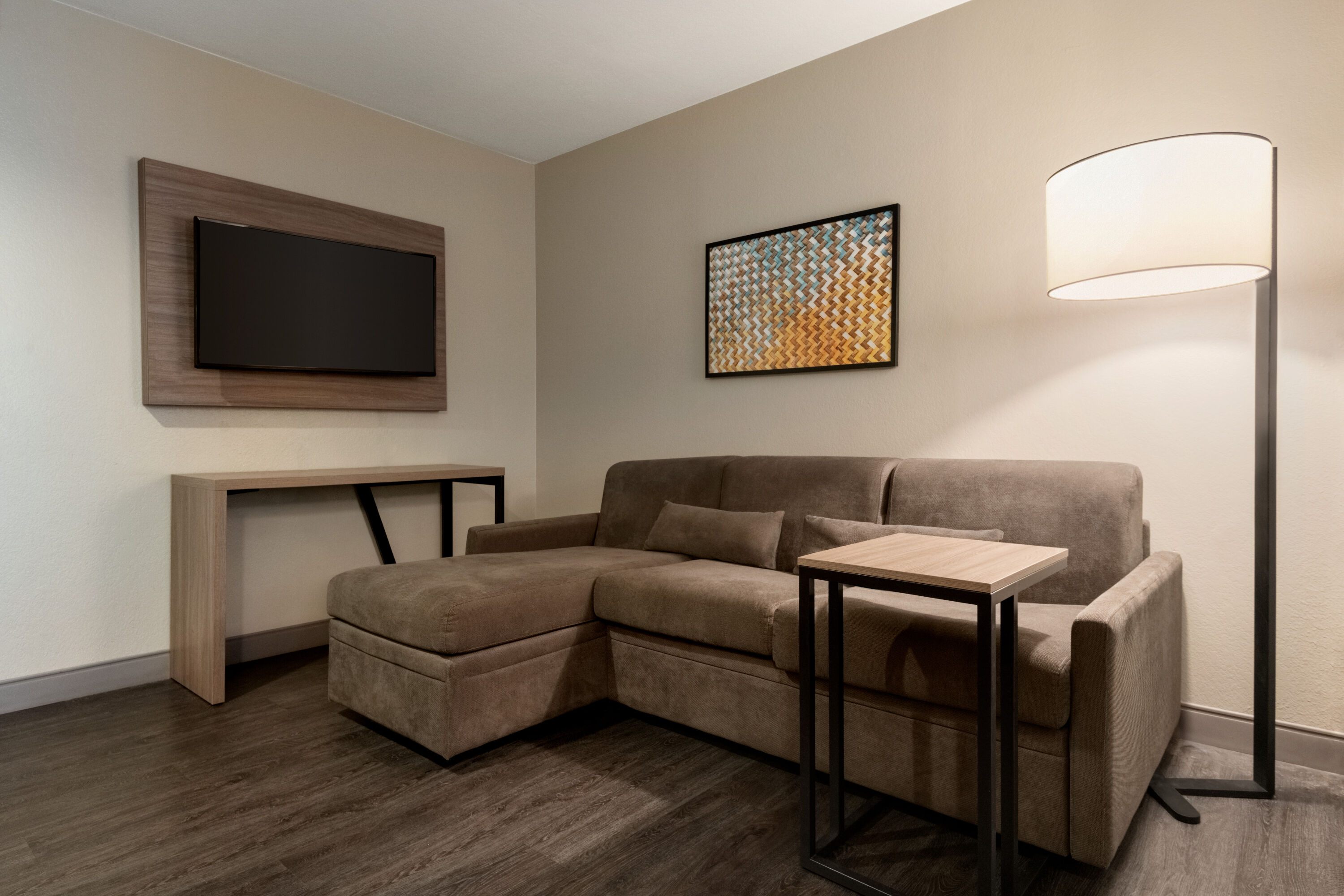 La Quinta Inn & Suites by Wyndham Montgomery suite in Montgomery, Alabama