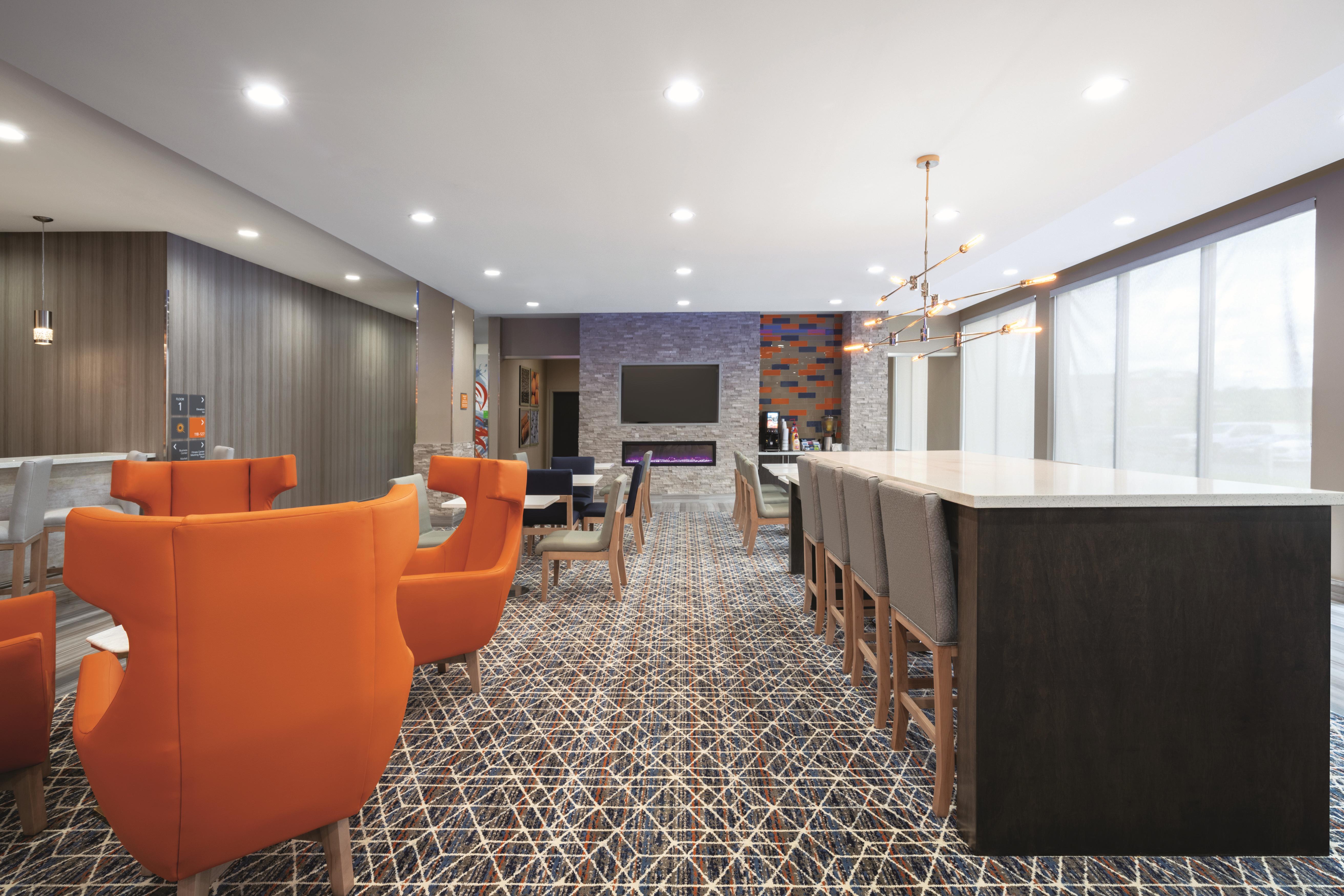 La Quinta Inn Amp Suites By Wyndham Opelika Auburn Opelika