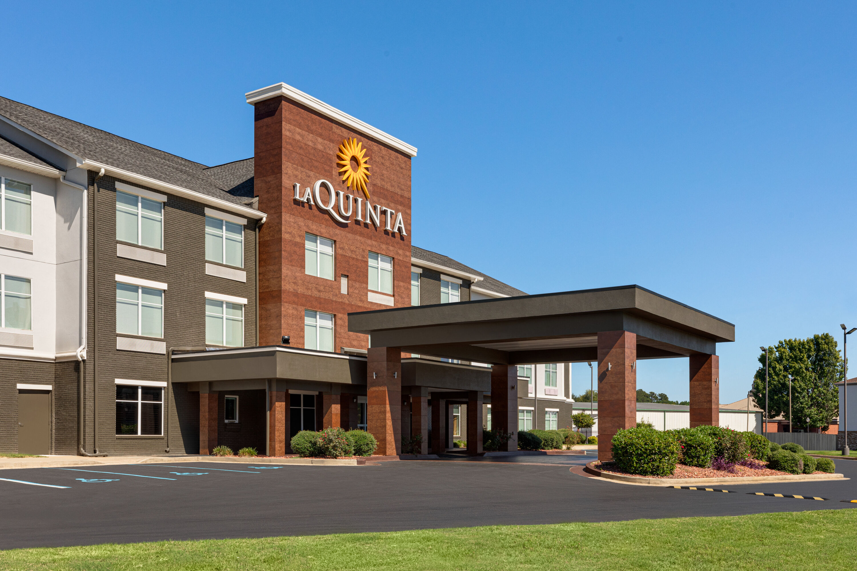 La Quinta Inn Suites By Wyndham Oxford Anniston Oxford Al