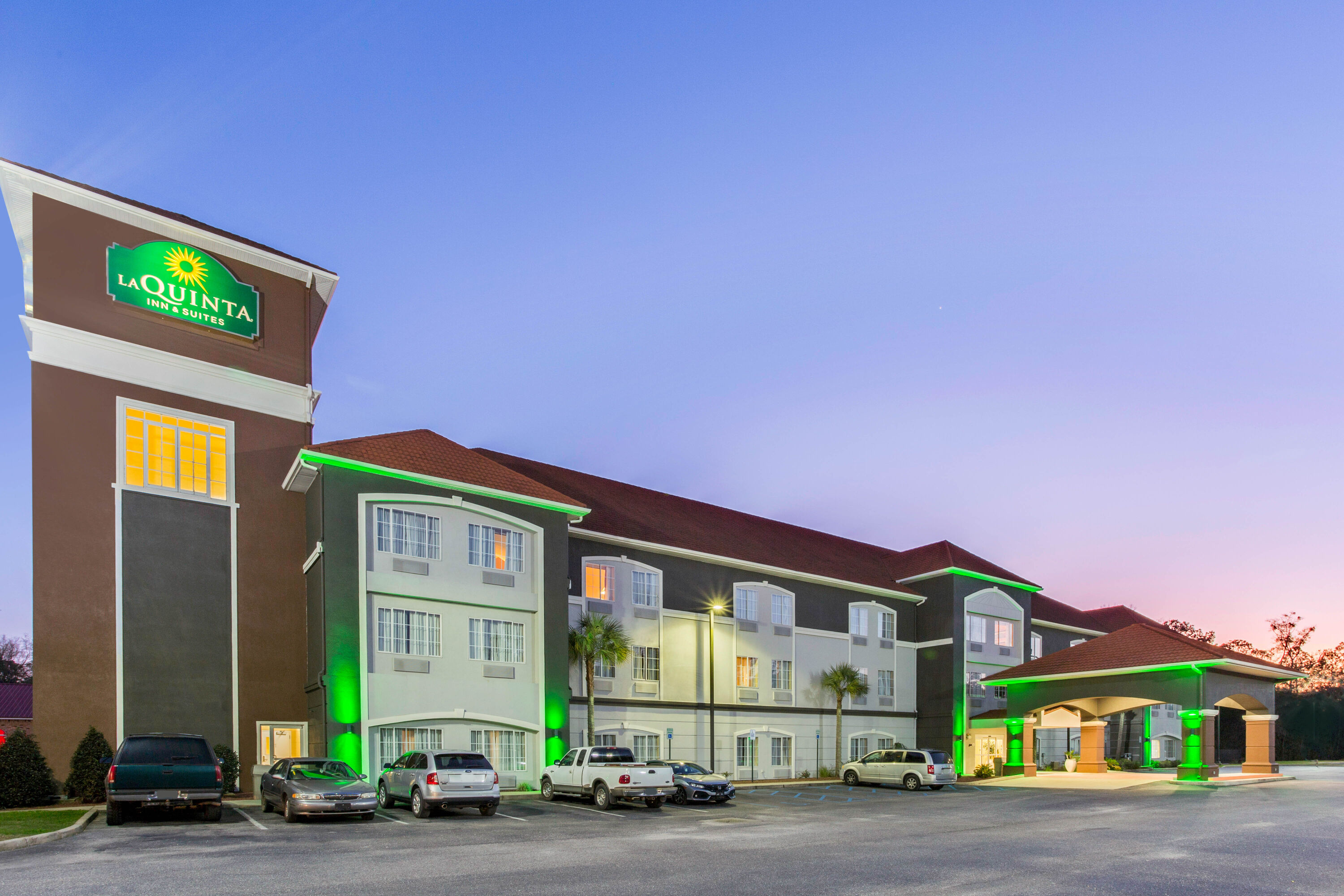 La Quinta Inn & Suites by Wyndham Mobile Satsuma / Saraland Satsuma