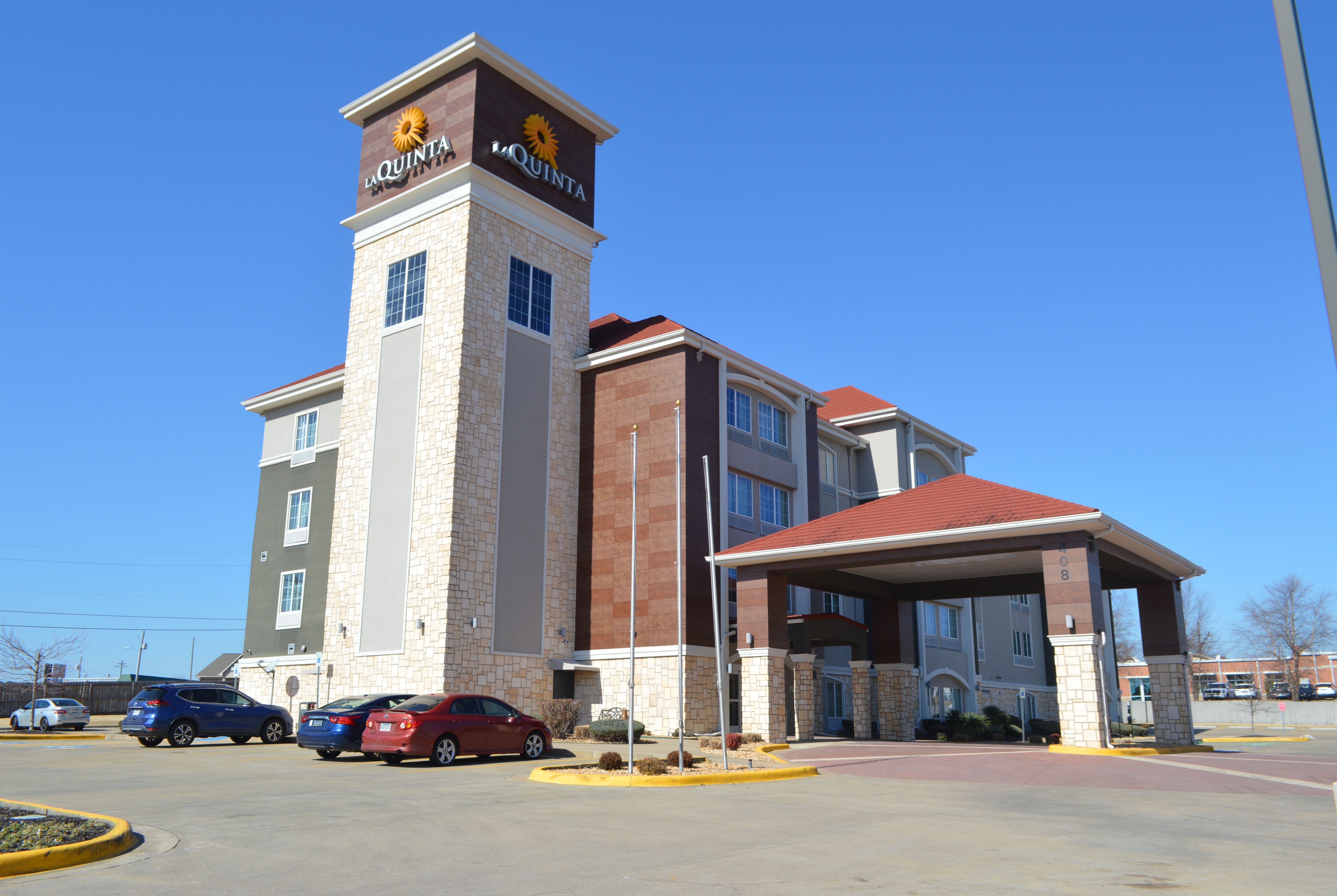 Front Exterior Image of La Quinta Inn & Suites by Wyndham Little Rock - Bryant hotel in Bryant, Arkansas