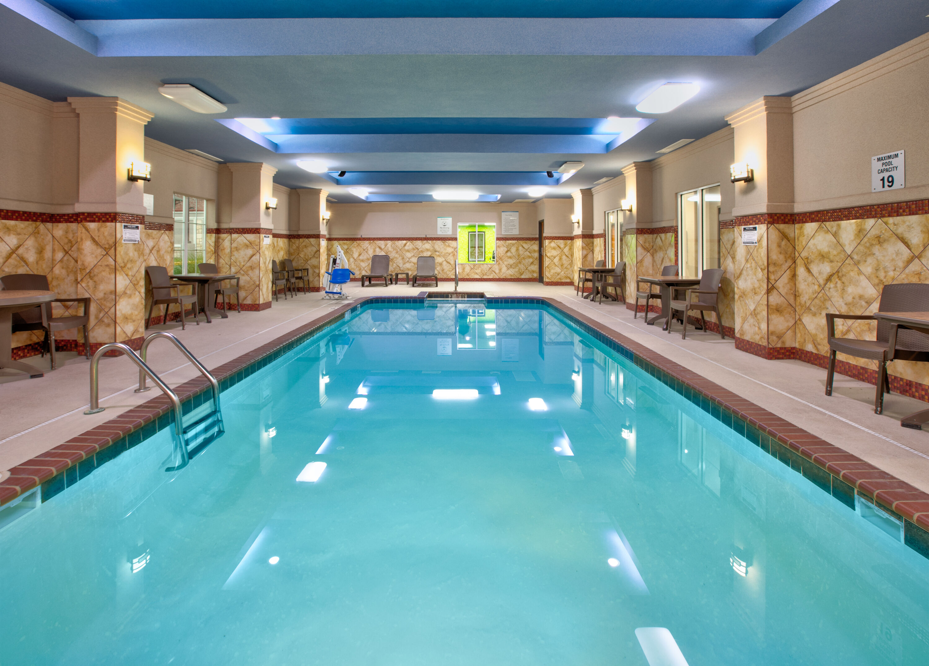 La Quinta Inn & Suites by Wyndham Little Rock Bryant Bryant, AR Hotels