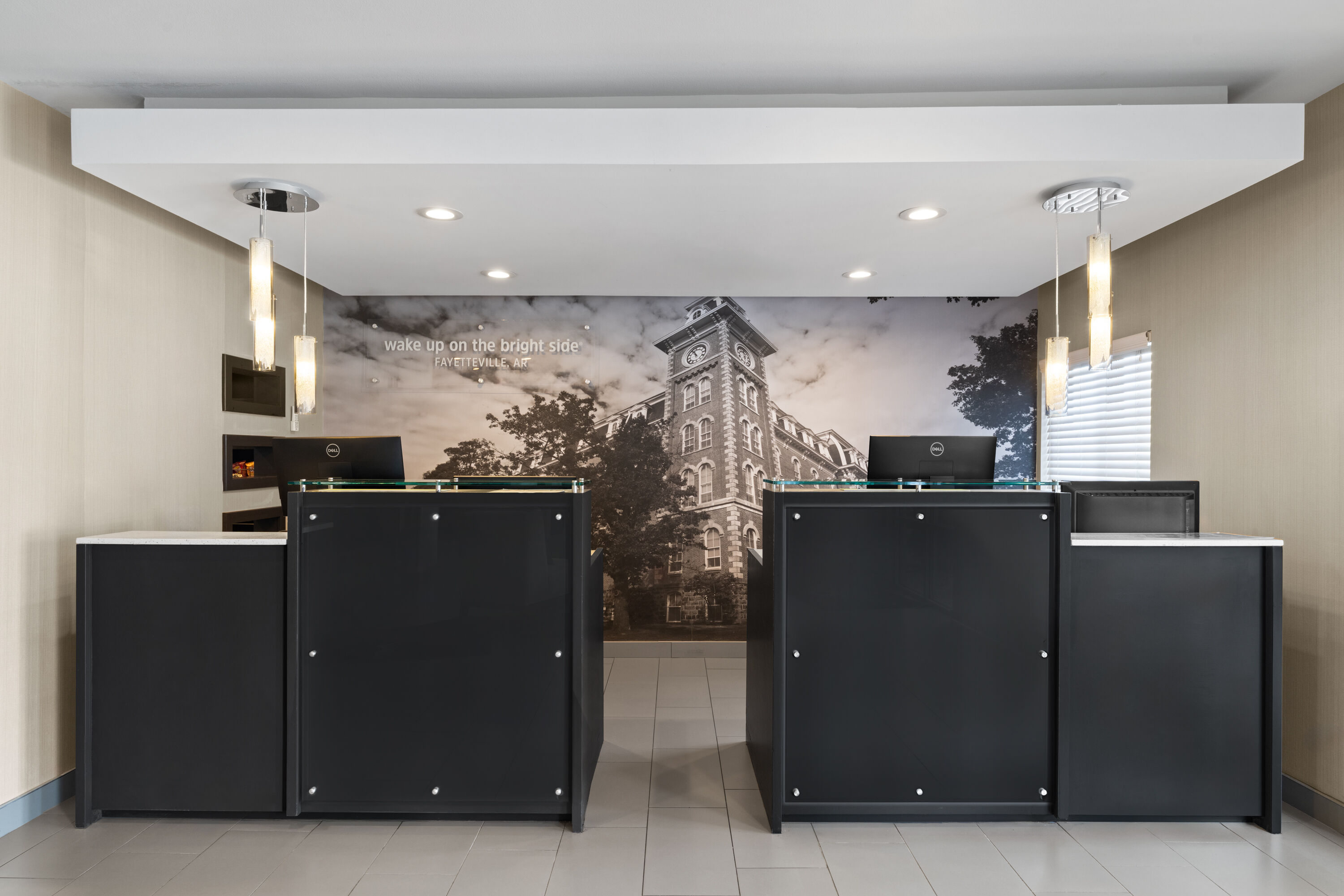 La Quinta Inn & Suites by Wyndham Fayetteville reception in Fayetteville, Arkansas