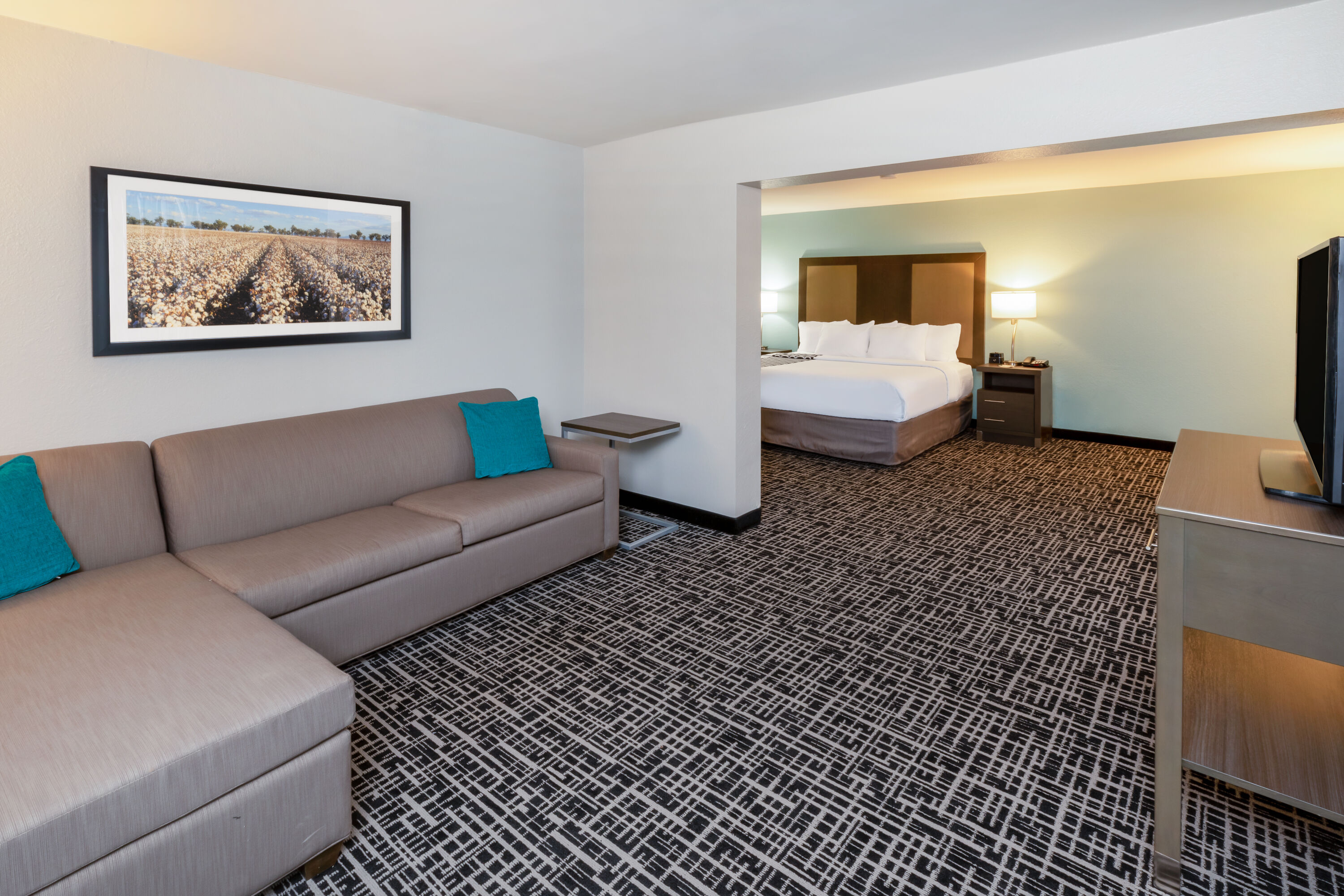 Guest room at the La Quinta Inn & Suites by Wyndham Jonesboro in Jonesboro, Arkansas