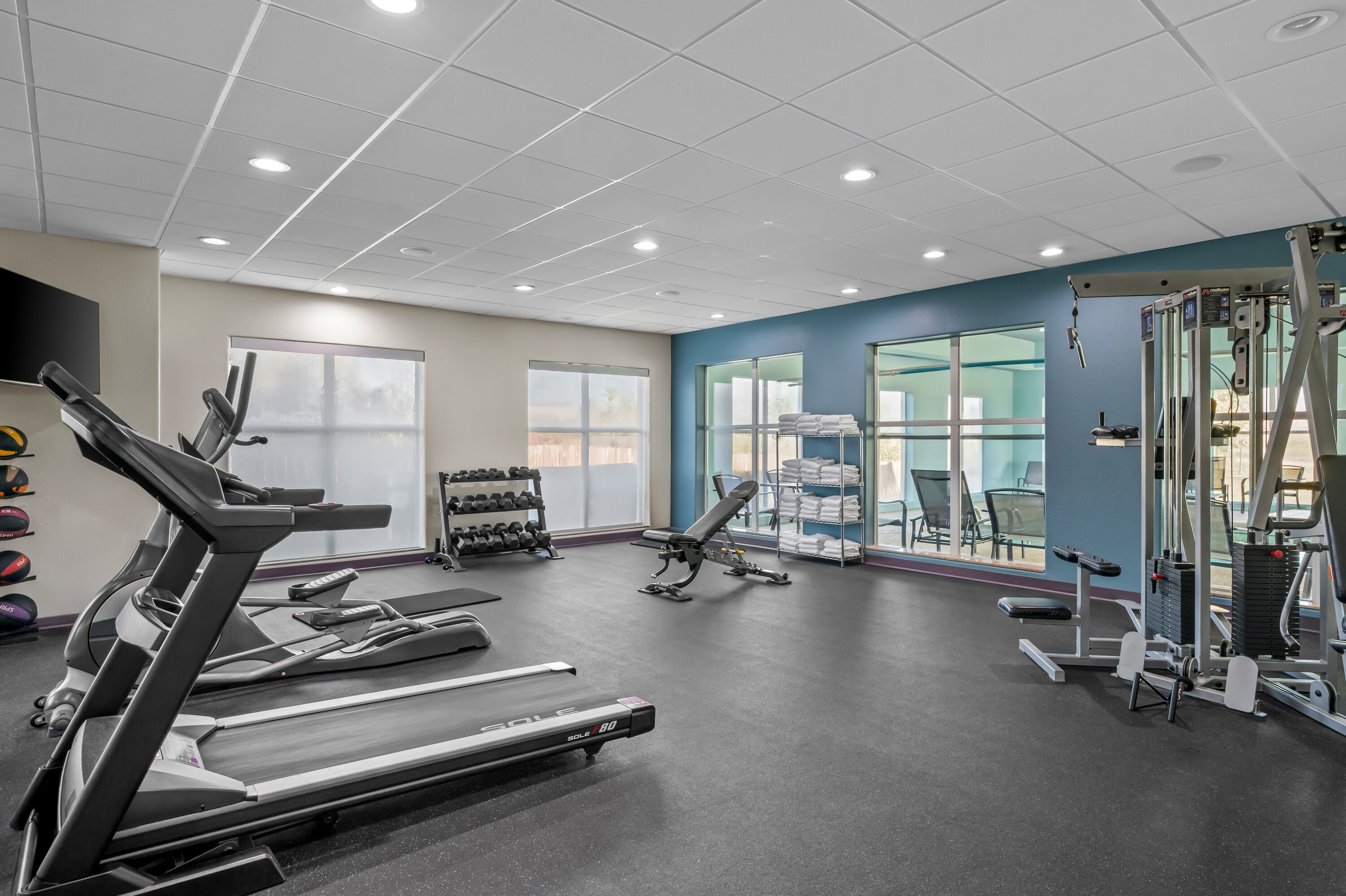 Fitness room at La Quinta Inn & Suites by Wyndham Searcy in Searcy, Arkansas