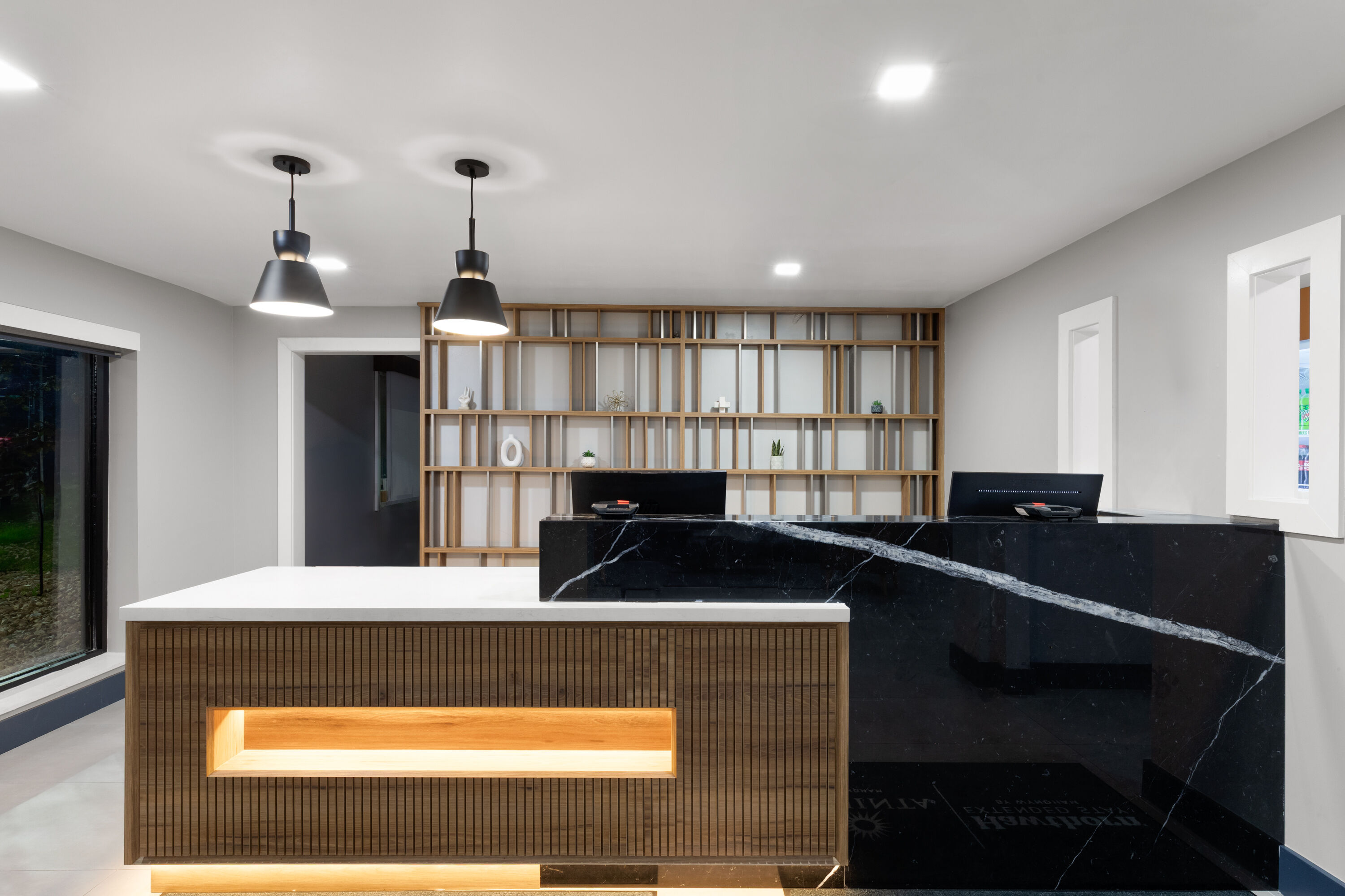 La Quinta Inn & Suites by Wyndham Springdale reception in Springdale, Arkansas