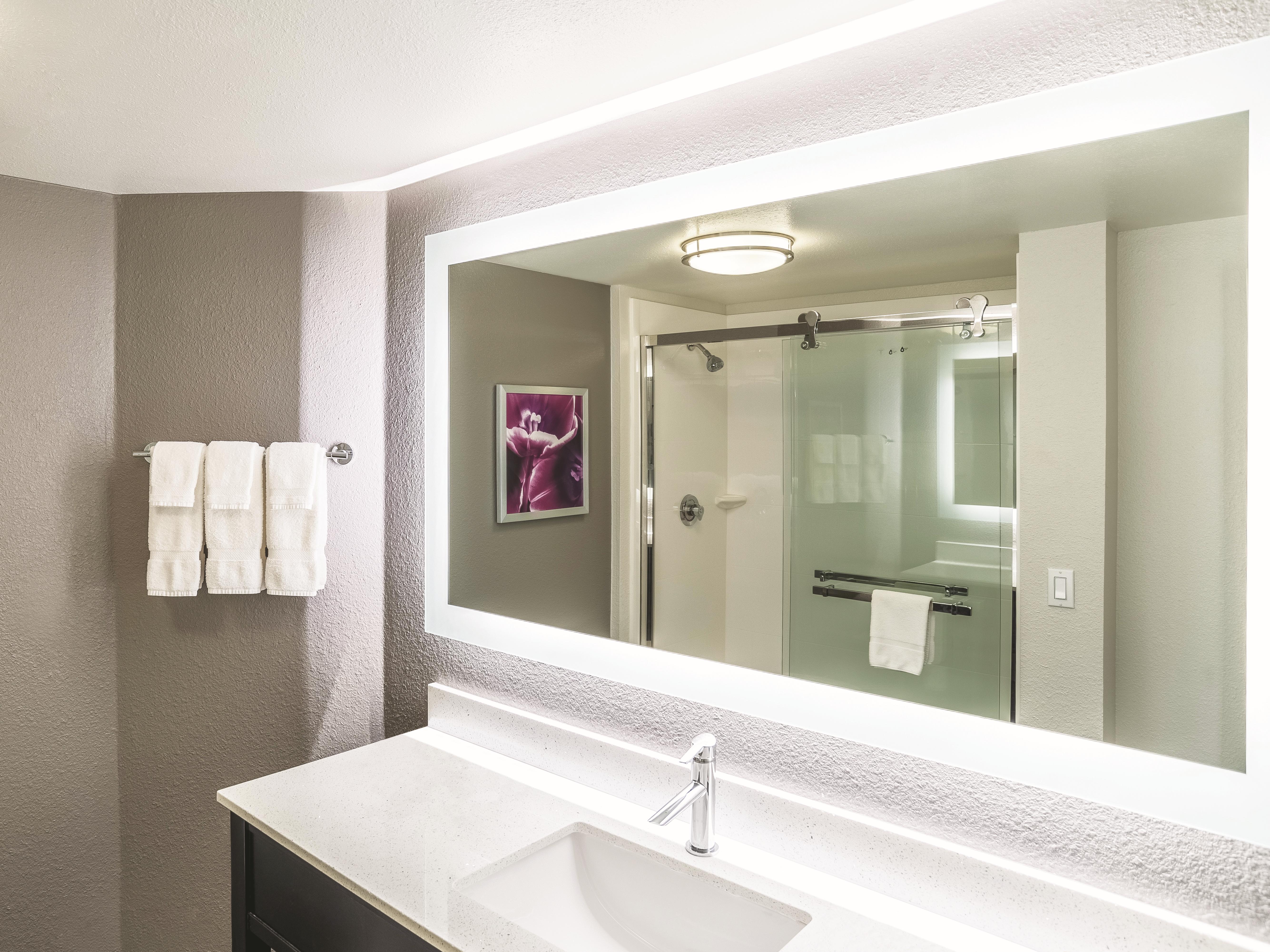 La Quinta Inn & Suites by Wyndham Flagstaff suite in Flagstaff, Arizona