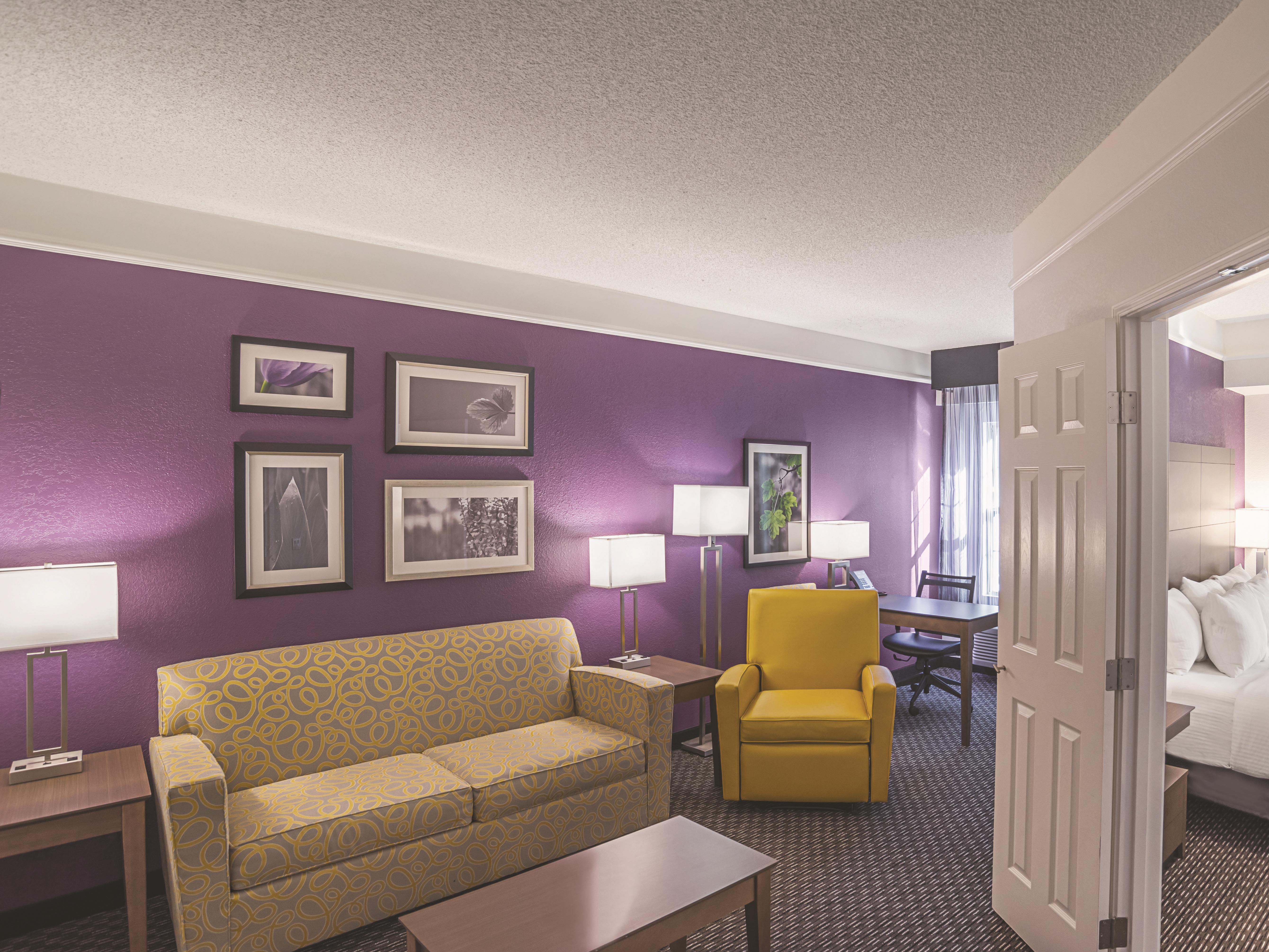 La Quinta Inn & Suites by Wyndham Flagstaff suite in Flagstaff, Arizona
