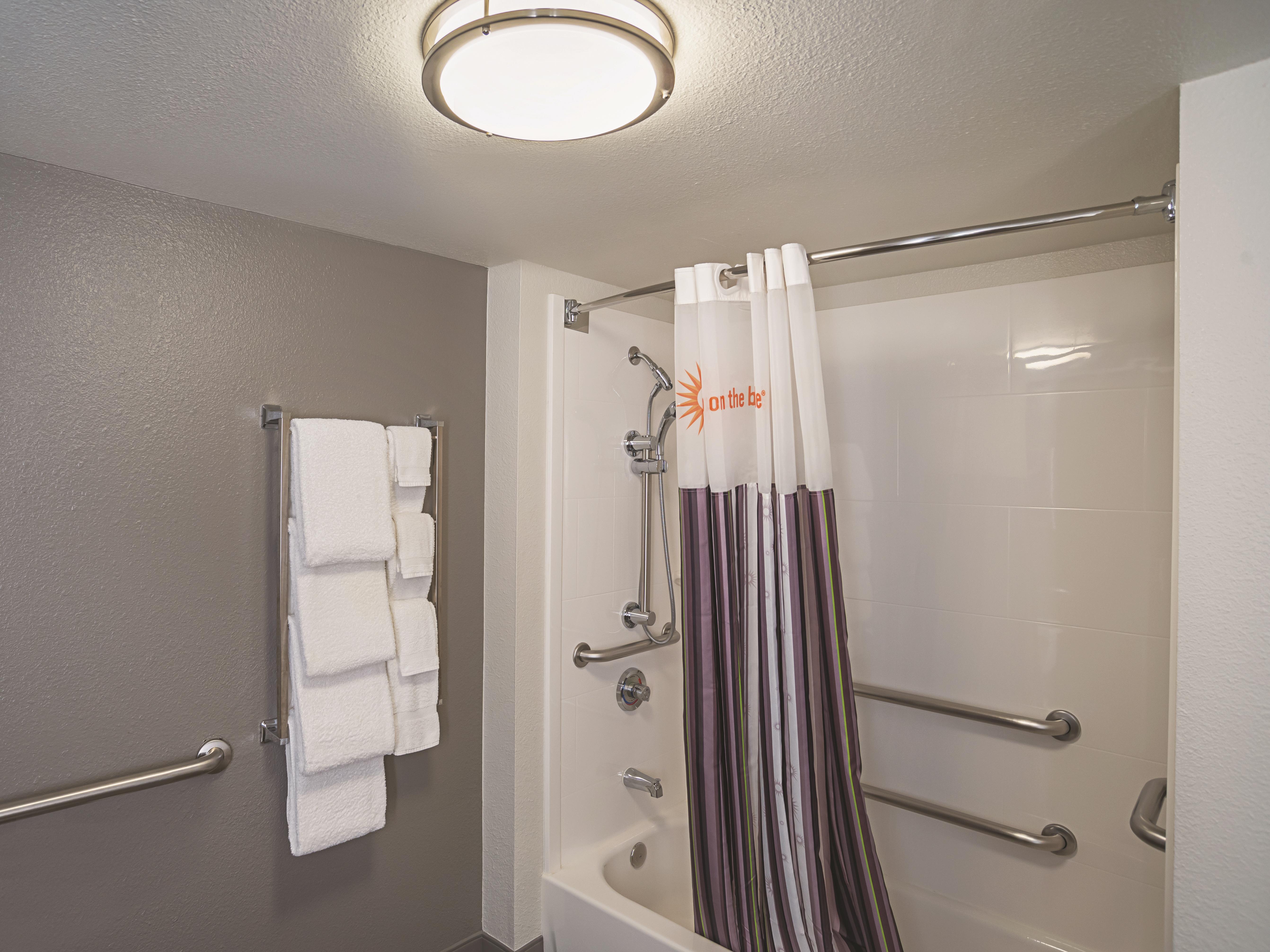 La Quinta Inn & Suites by Wyndham Flagstaff suite in Flagstaff, Arizona