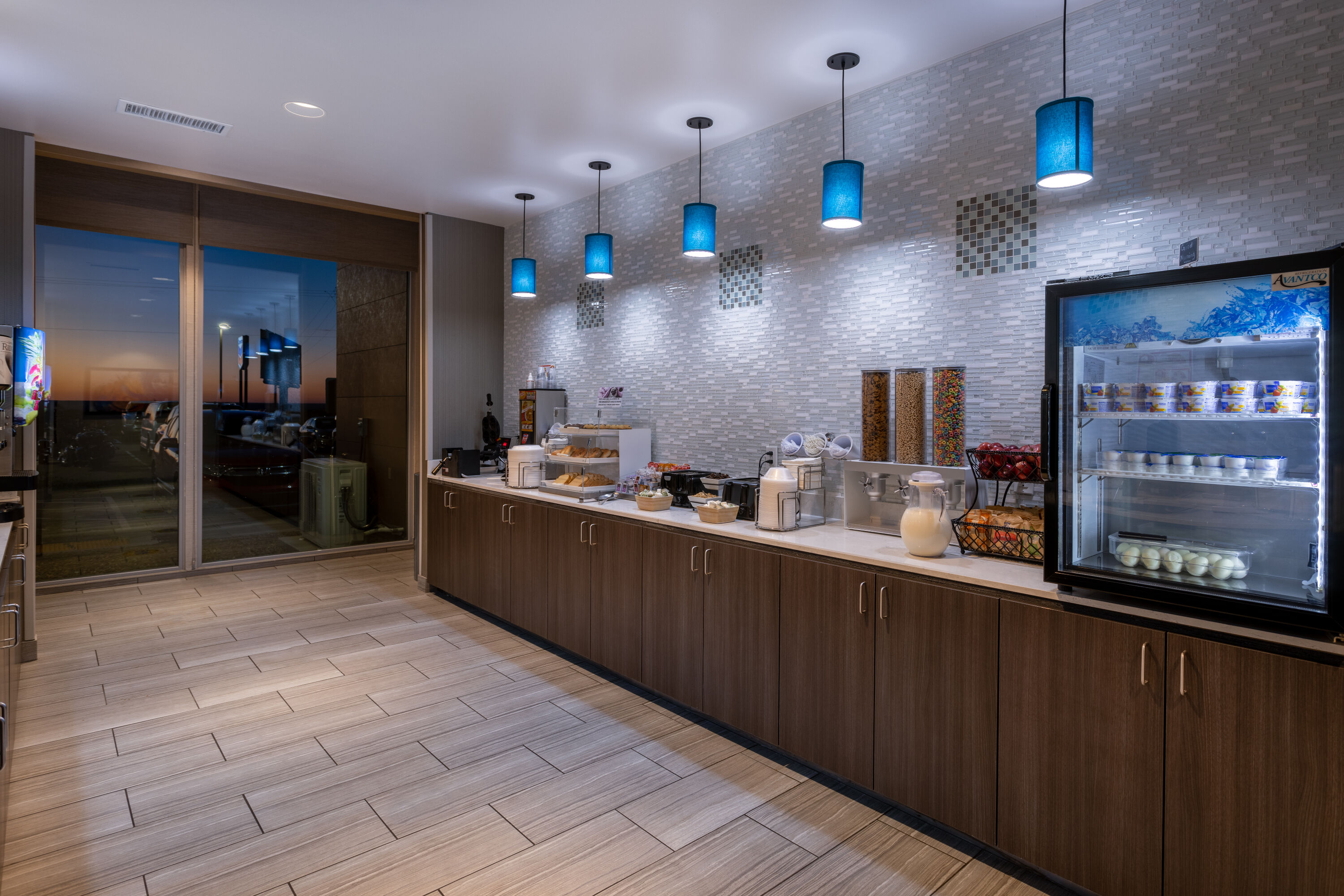 Free breakfast at La Quinta Inn & Suites by Wyndham Holbrook Petrified Forest in Holbrook, Arizona