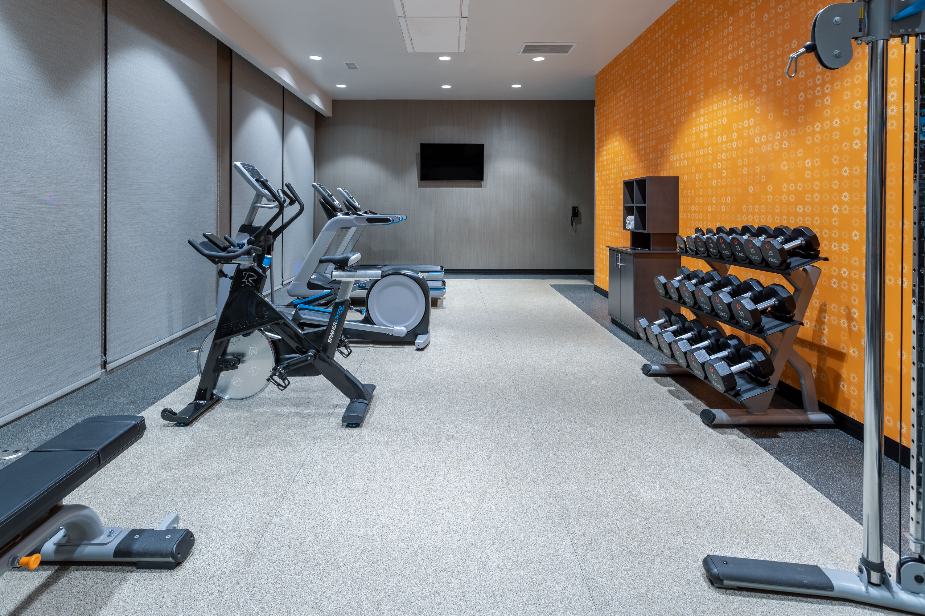 Fitness room at La Quinta Inn & Suites by Wyndham Holbrook Petrified Forest in Holbrook, Arizona