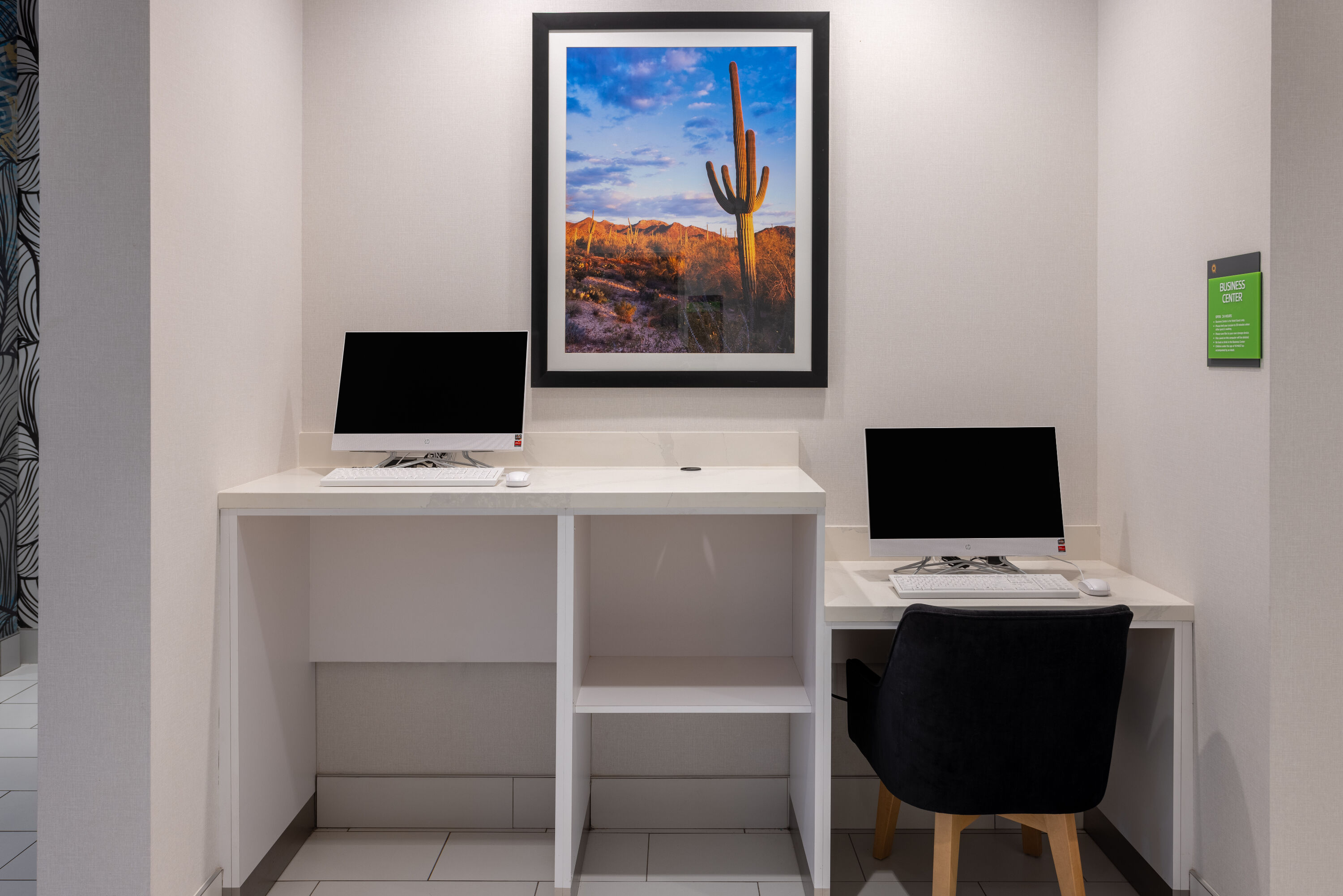 La Quinta Inn & Suites by Wyndham Maricopa - Copper Sky business center in Maricopa, Arizona