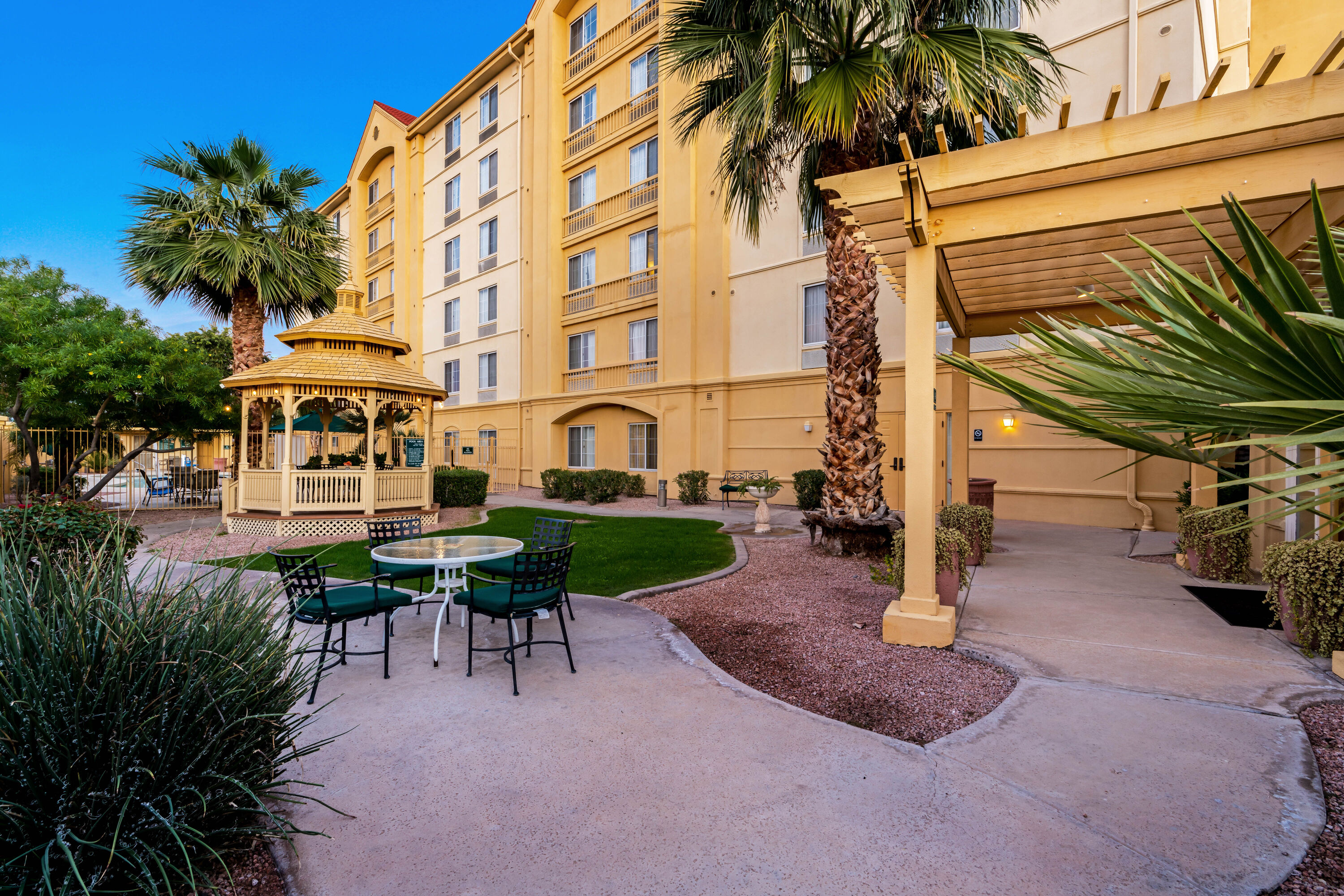 Harkins Superstition Springs Luxury 25 Superstition Springs Mesa Az - 6ampfpe