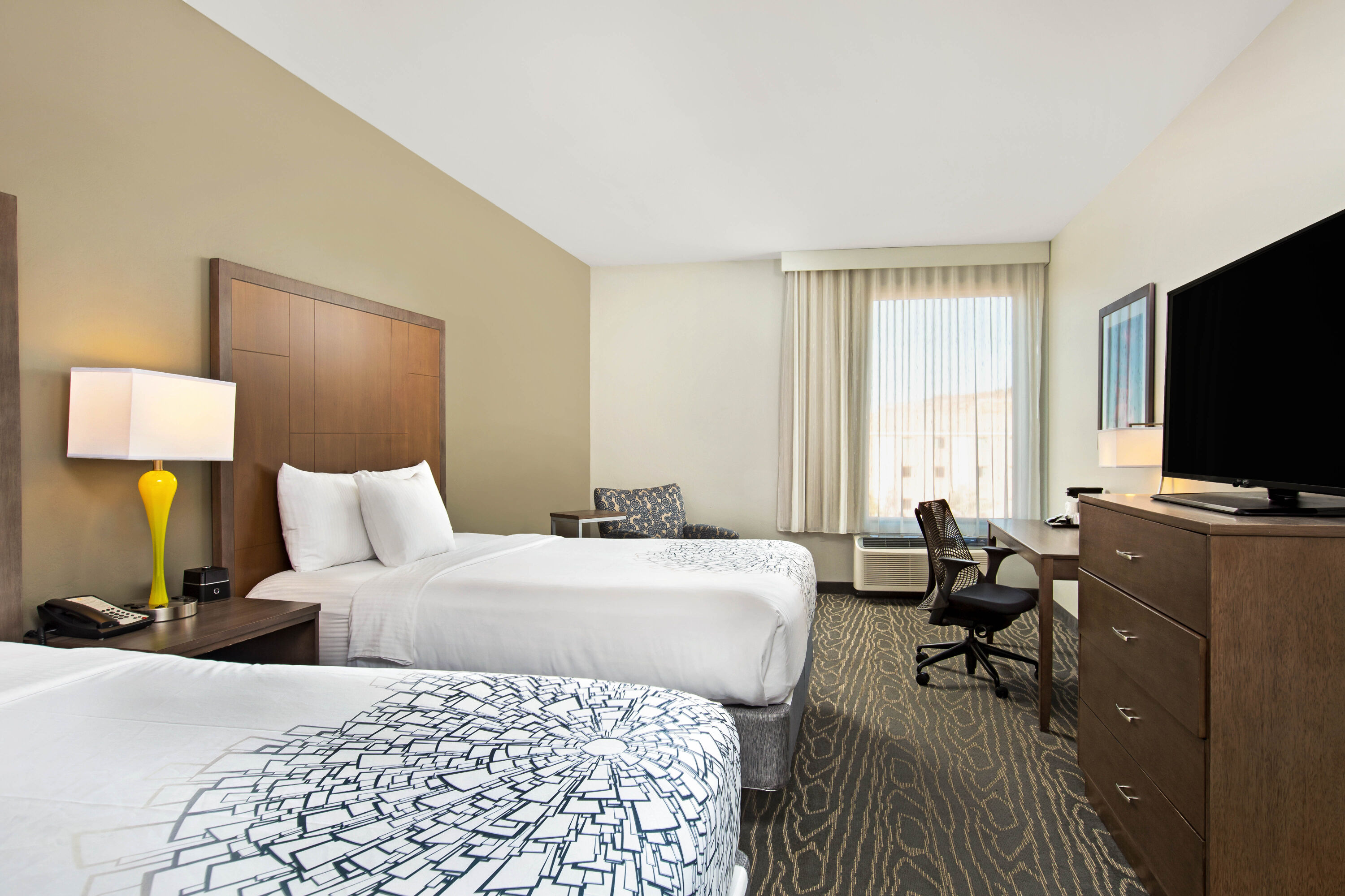 La Quinta Inn & Suites by Wyndham Page at Lake Powell suite in Page, Arizona