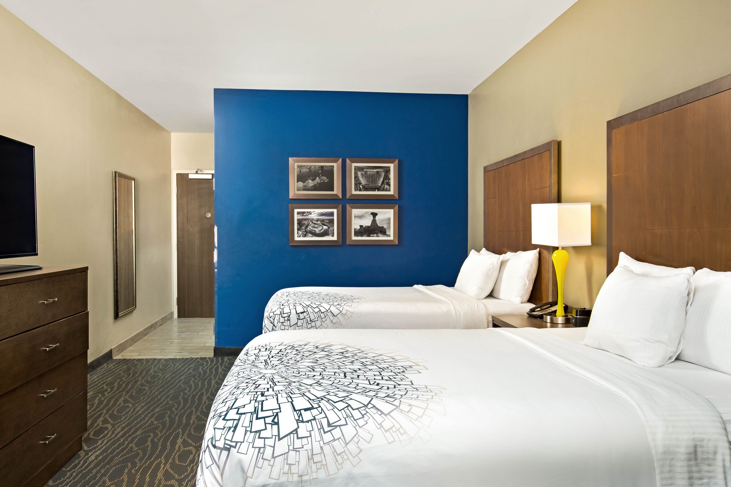 La Quinta Inn & Suites by Wyndham Page at Lake Powell Page, AZ Hotels