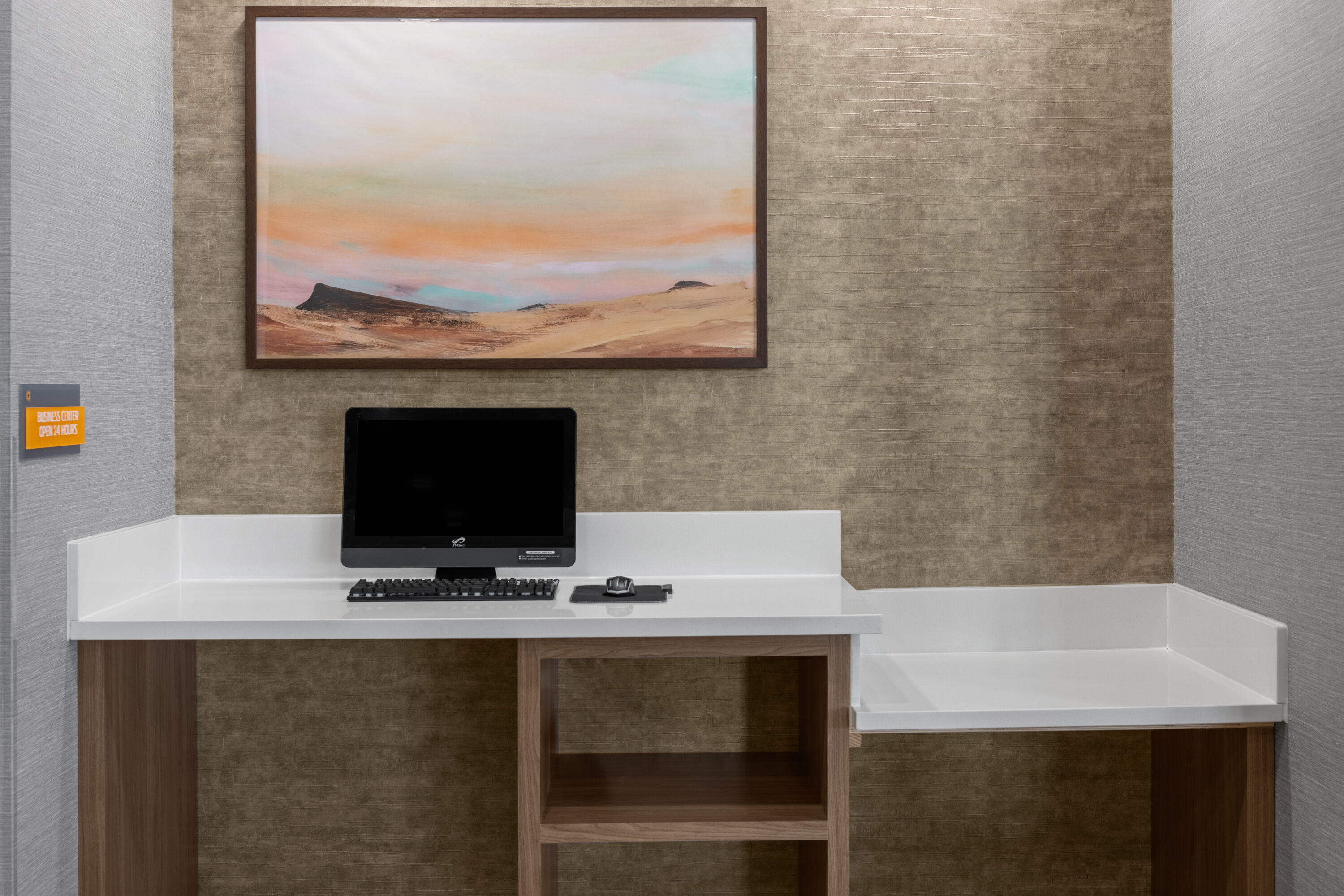 La Quinta Inn & Suites by Wyndham Phoenix West / Glendale business center in Phoenix, Arizona