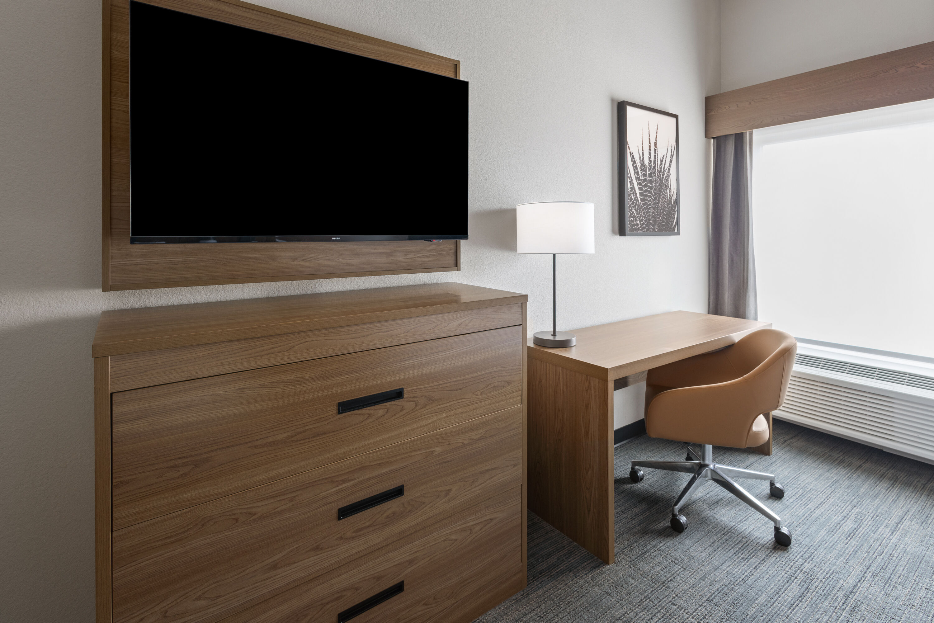 Guest room at the La Quinta Inn & Suites by Wyndham Phoenix West / Glendale in Phoenix, Arizona