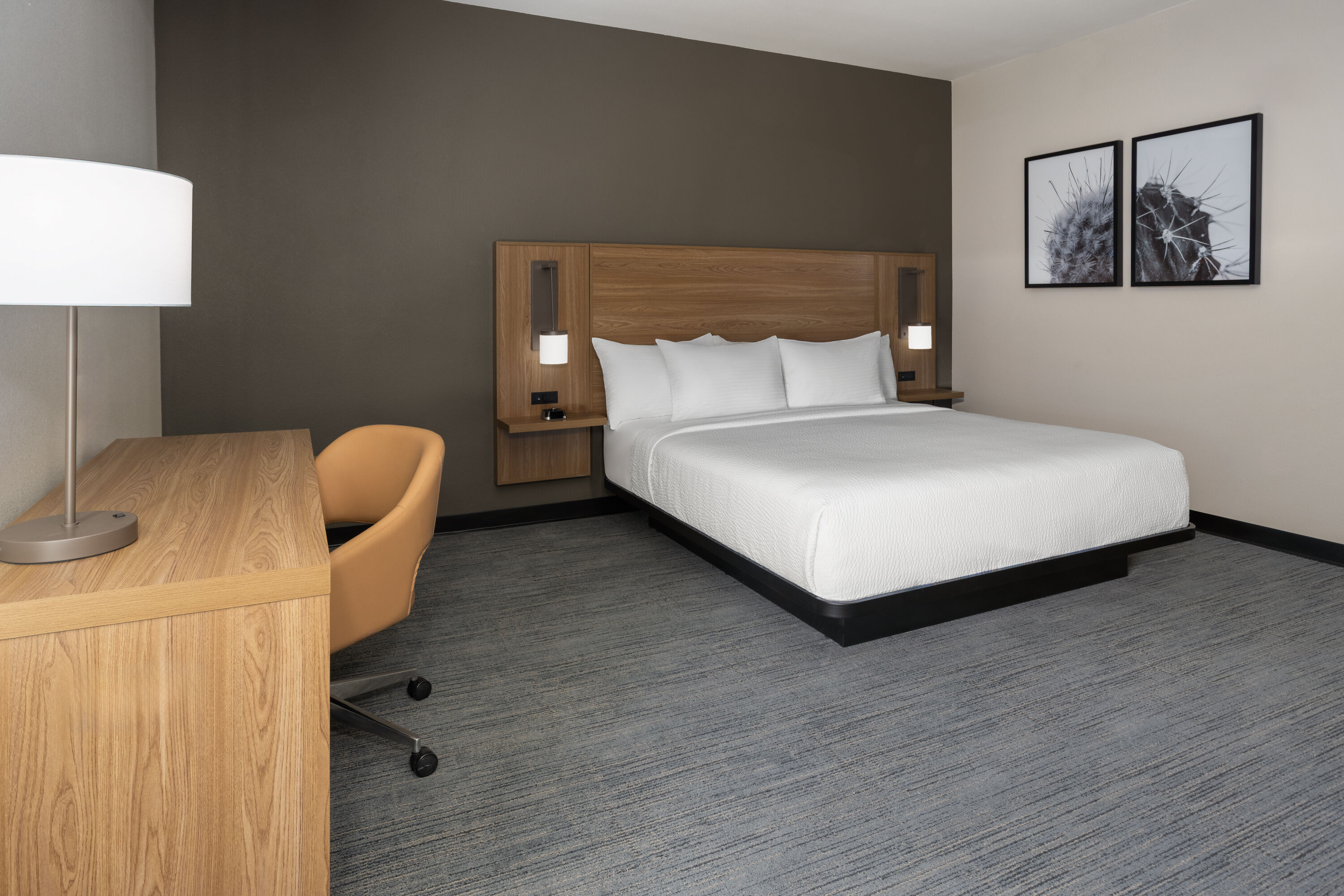 Guest room at the La Quinta Inn & Suites by Wyndham Phoenix West / Glendale in Phoenix, Arizona