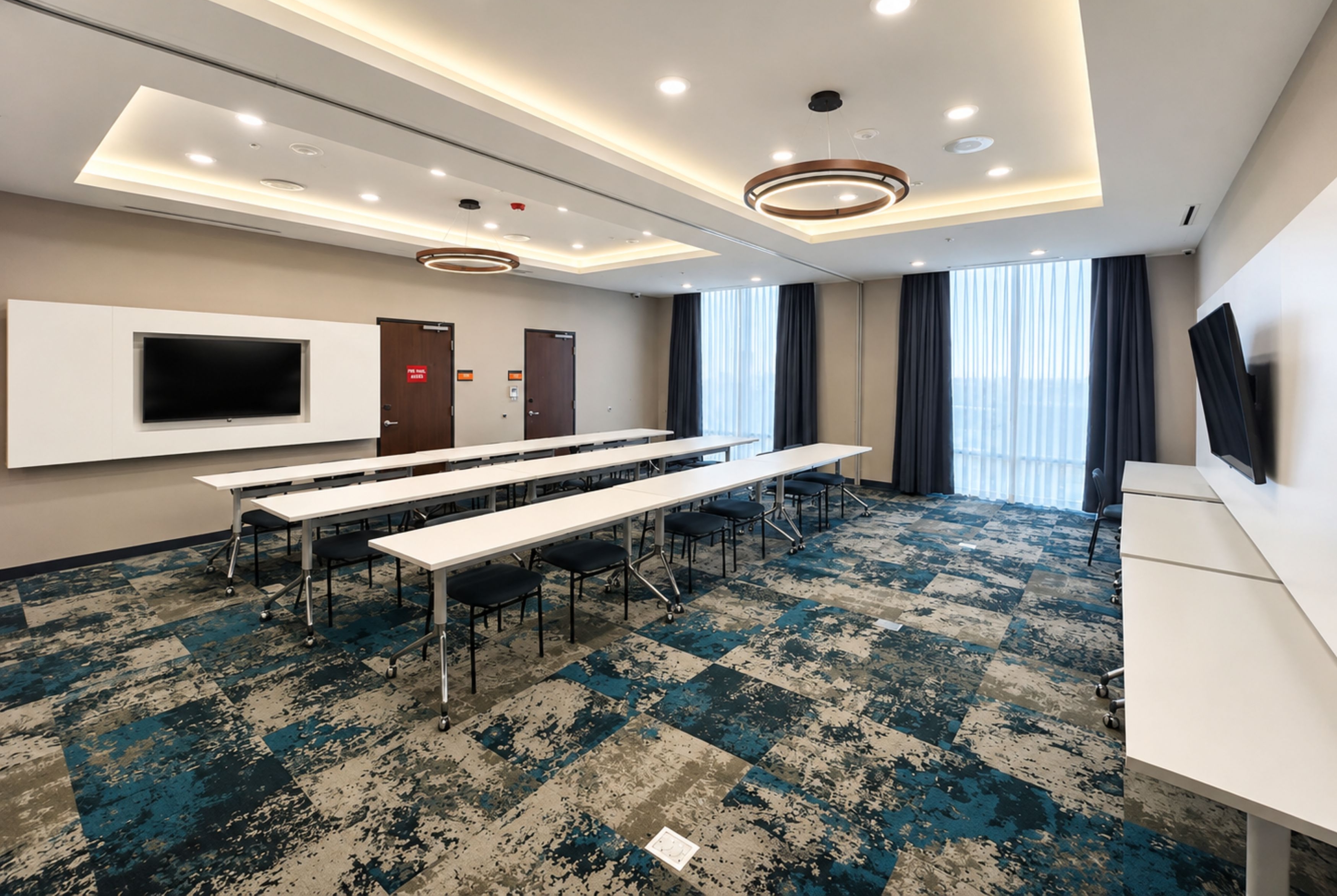 Meeting room at La Quinta Inn & Suites by Wyndham Shonto in Shonto, Arizona