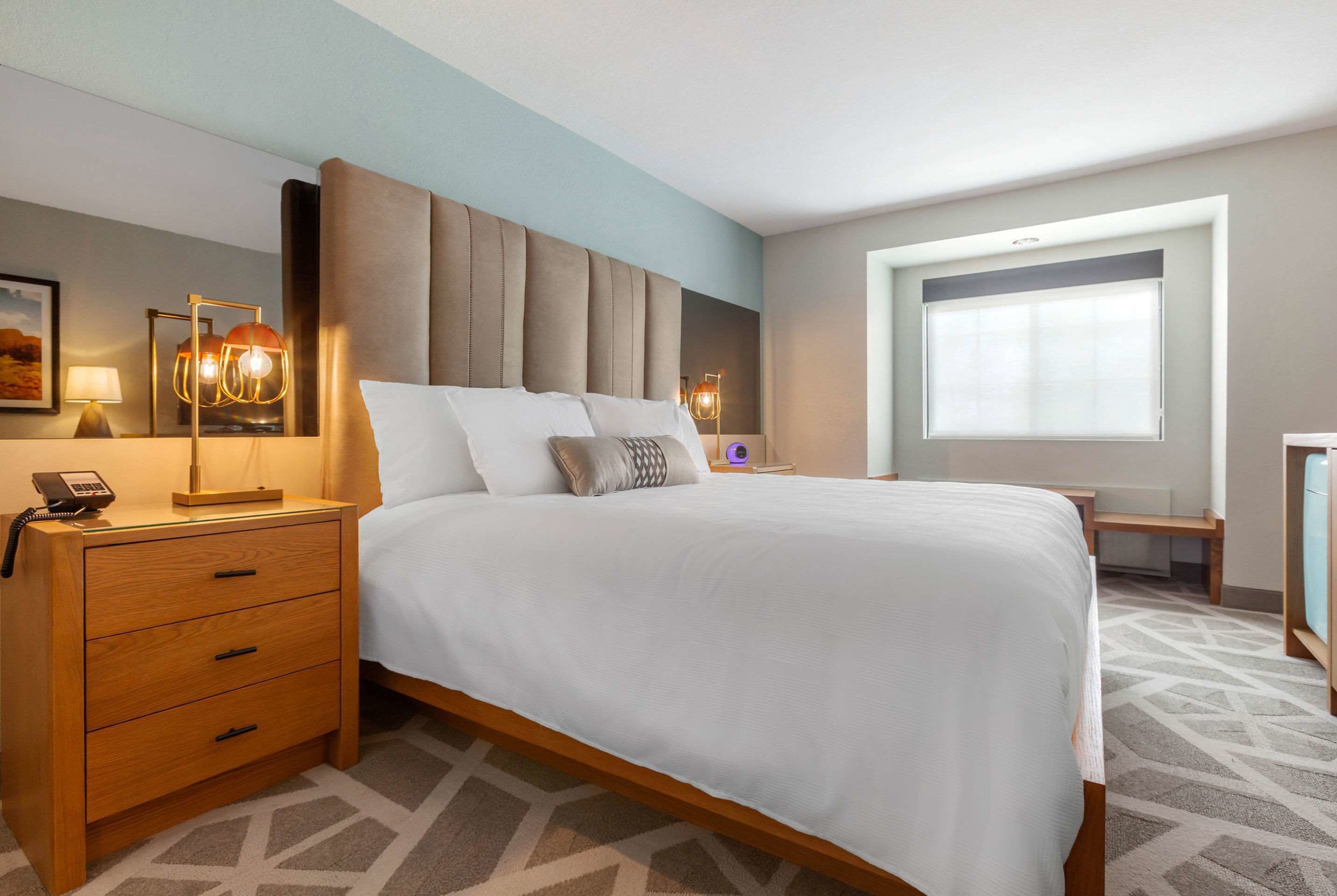 Guest room at the La Quinta Inn & Suites by Wyndham Tempe University / Phoenix in Tempe, Arizona