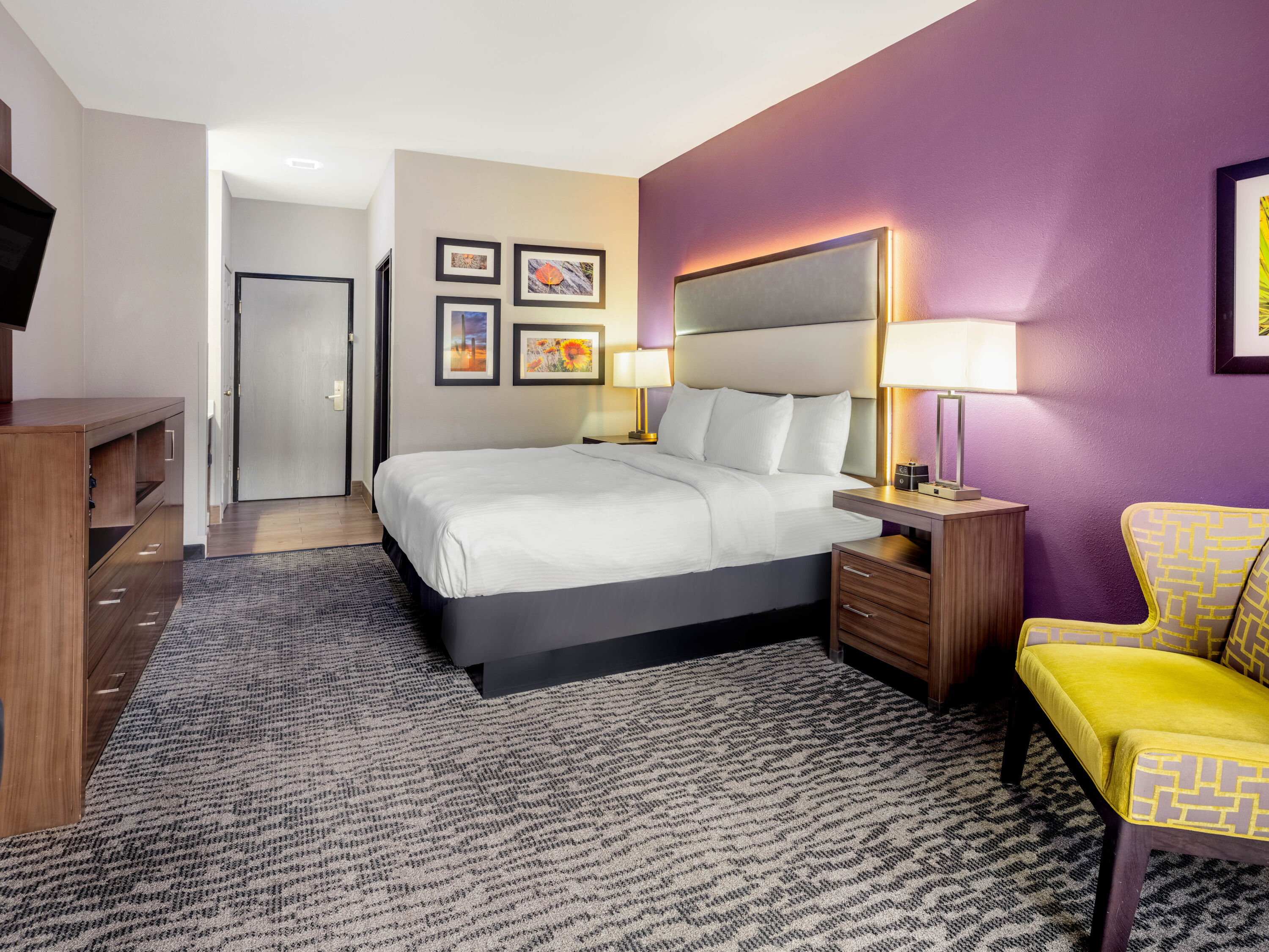 Guest room at the La Quinta Inn & Suites by Wyndham NW Tucson Marana in Tucson, Arizona